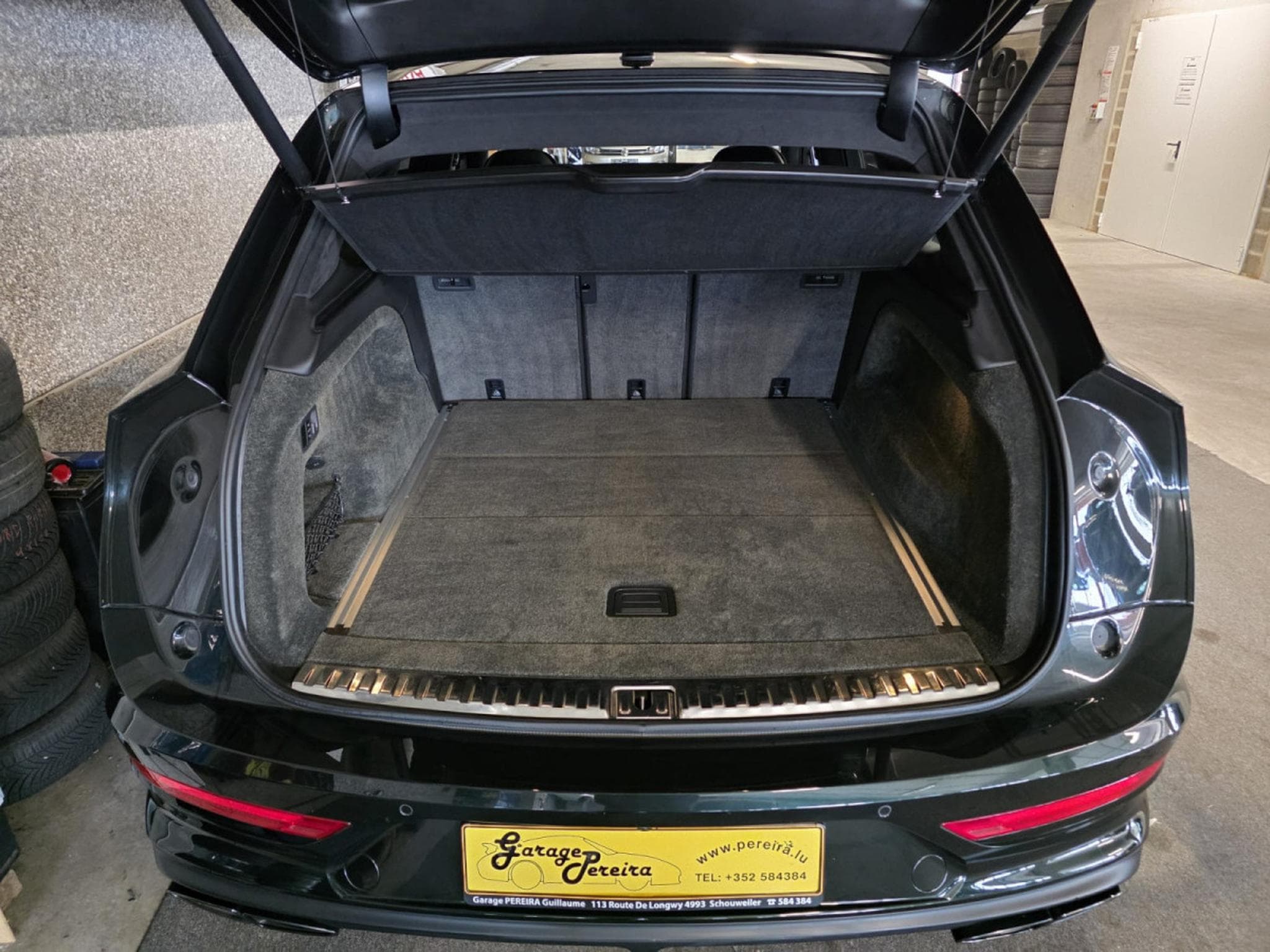 Bentley Bentayga Bentayga 4.0 V8 4WD PANO CUIR COC SOFTCLOSE (2023) - Photo 5