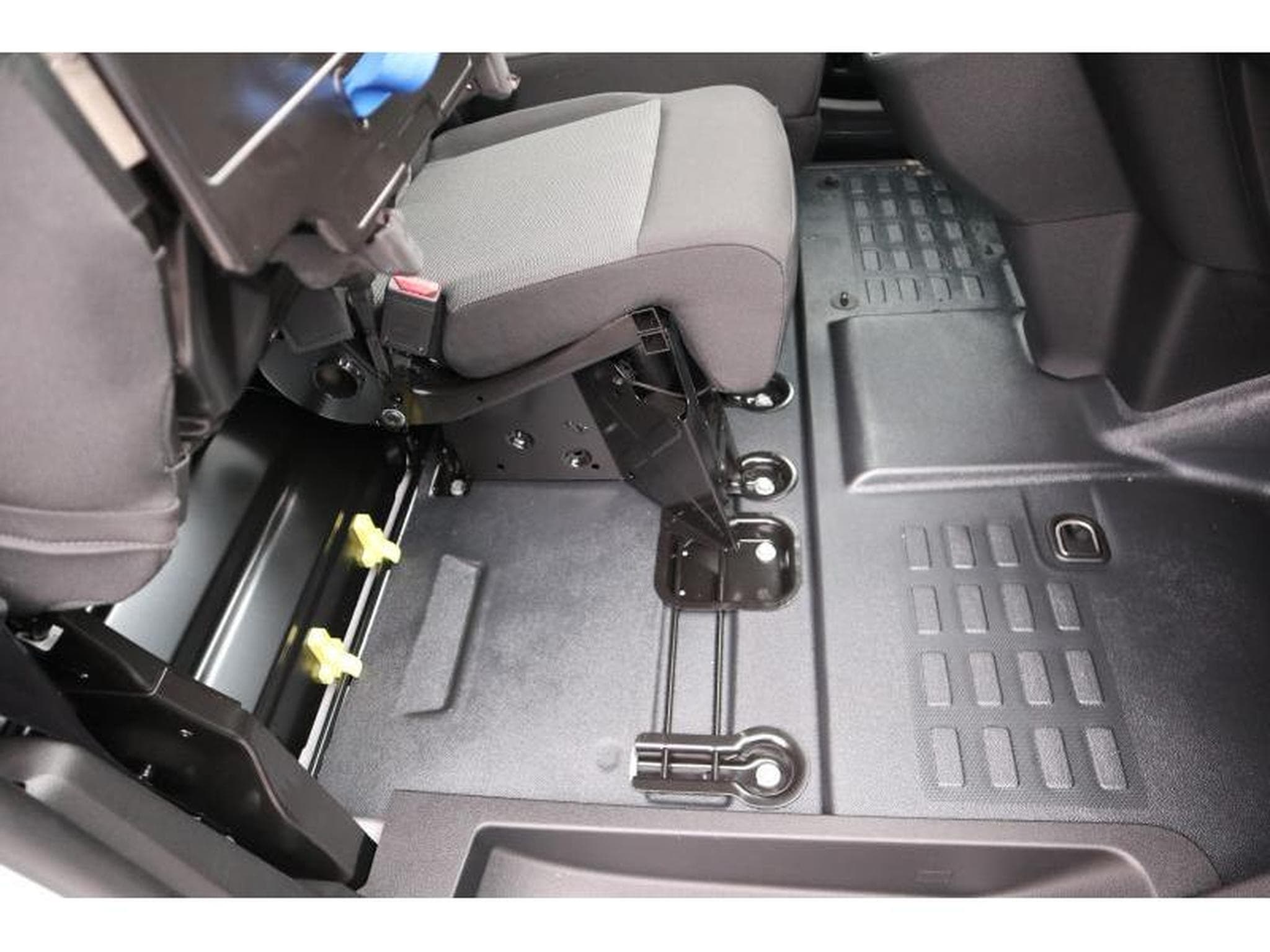 Opel Vivaro Van (2023) - Photo 19