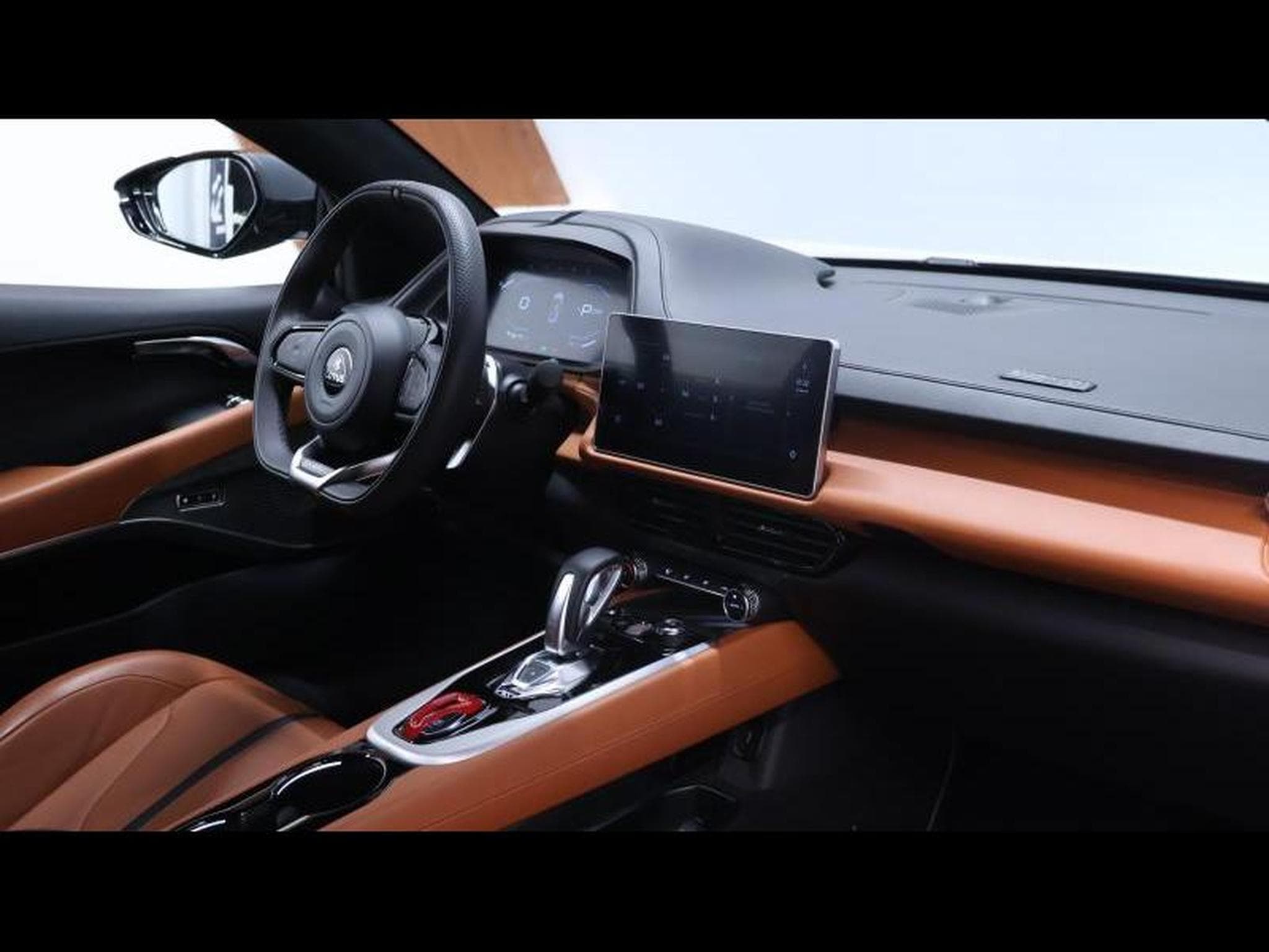 Lotus Emira 2.0i4 364 DCT First Edition (2025) - Photo 14