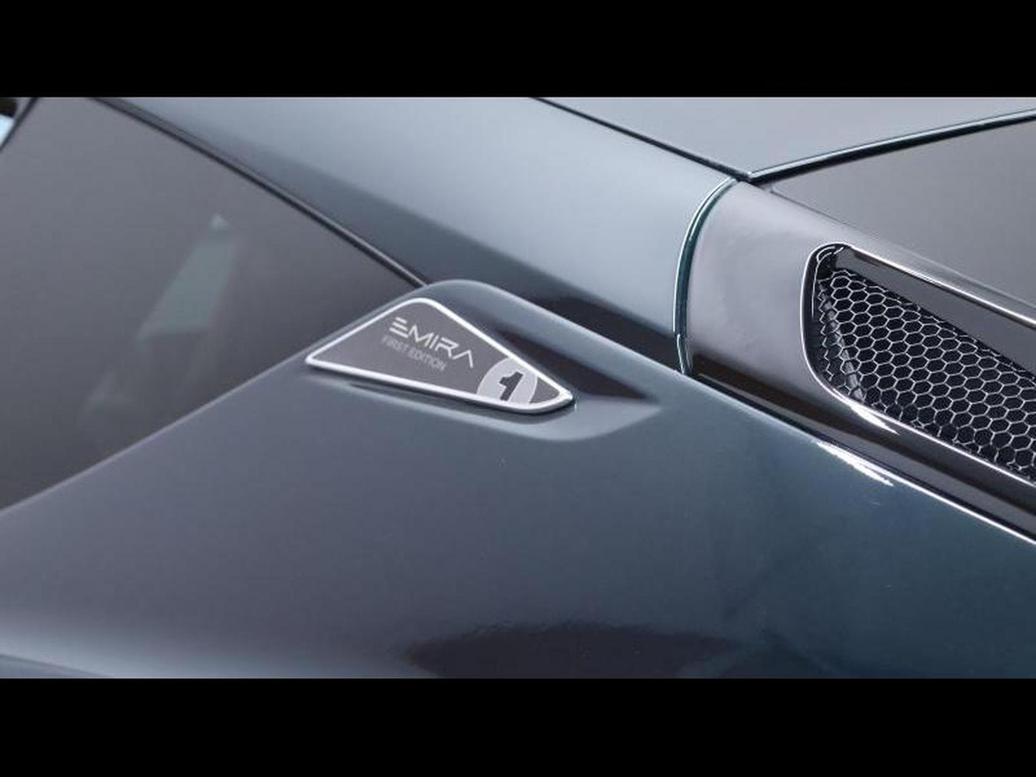 Lotus Emira 2.0i4 364 DCT First Edition (2025) - Photo 27