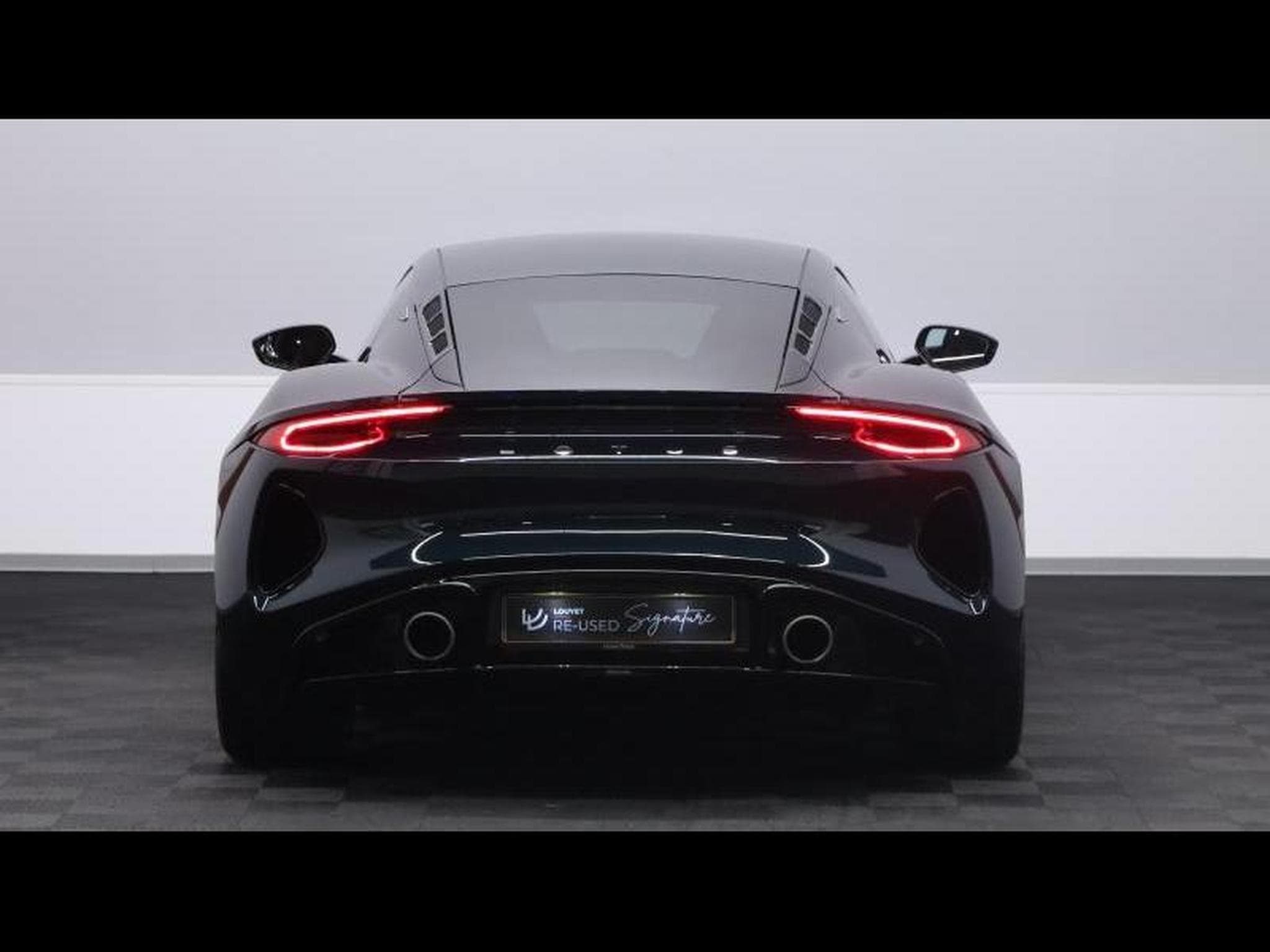 Lotus Emira 2.0i4 364 DCT First Edition (2025) - Photo 5