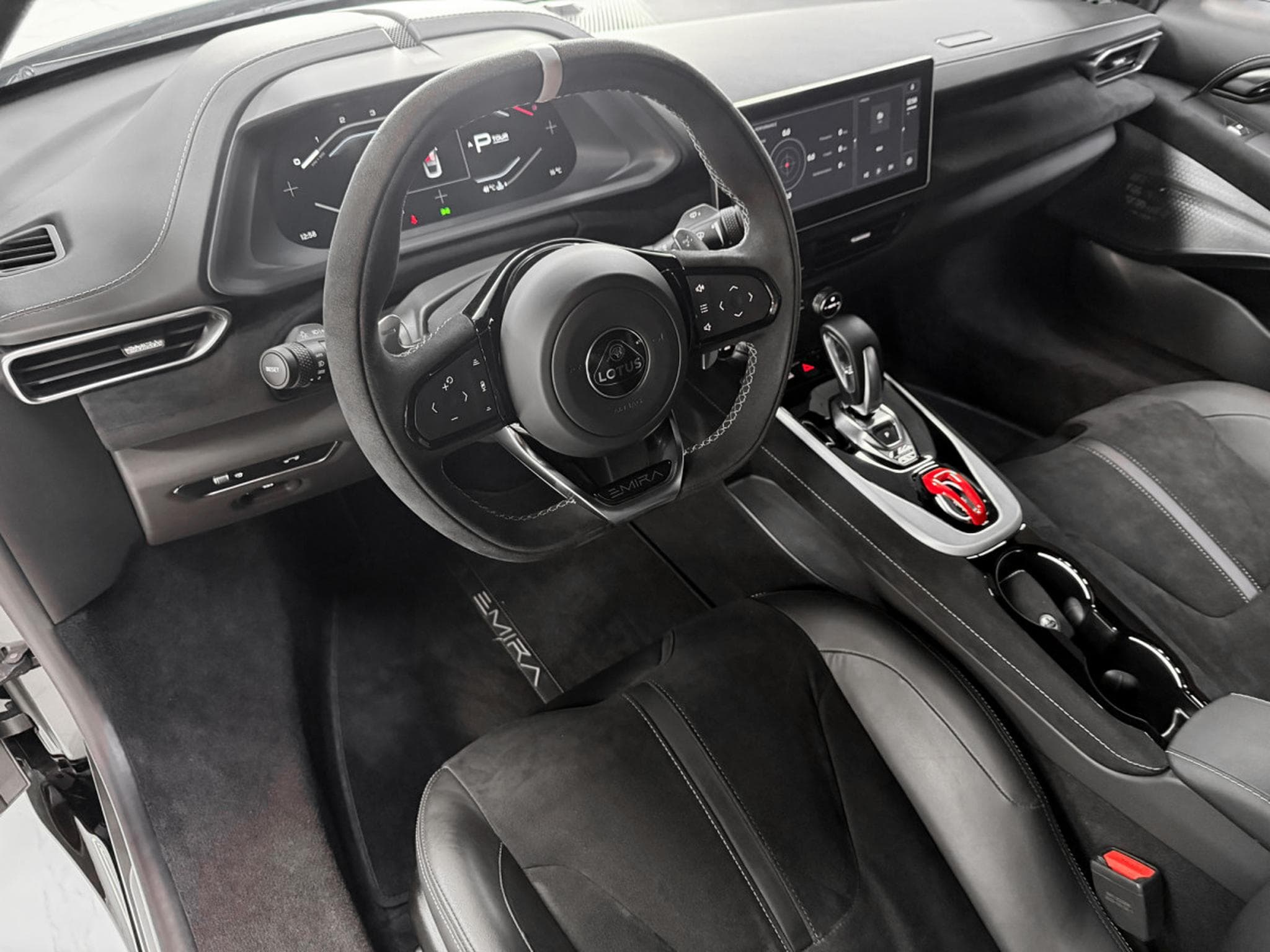 Lotus Emira COUPE 3.5 V6 FIRST EDITION DCT (2023) - Photo 11