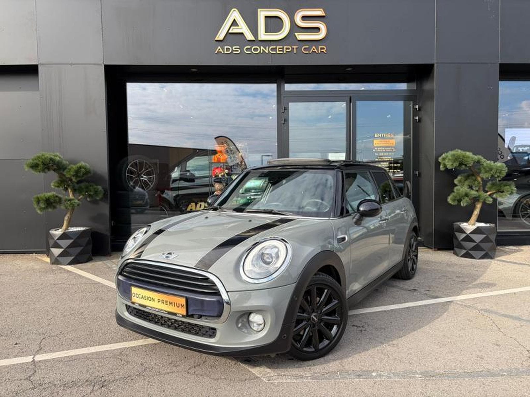 Mini Cooper 5 portes (2017) - Photo 2