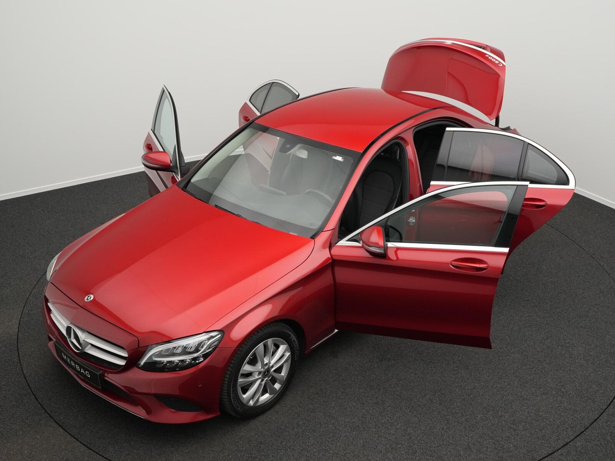 Mercedes C 200 d Limousine (2019) - Photo 12