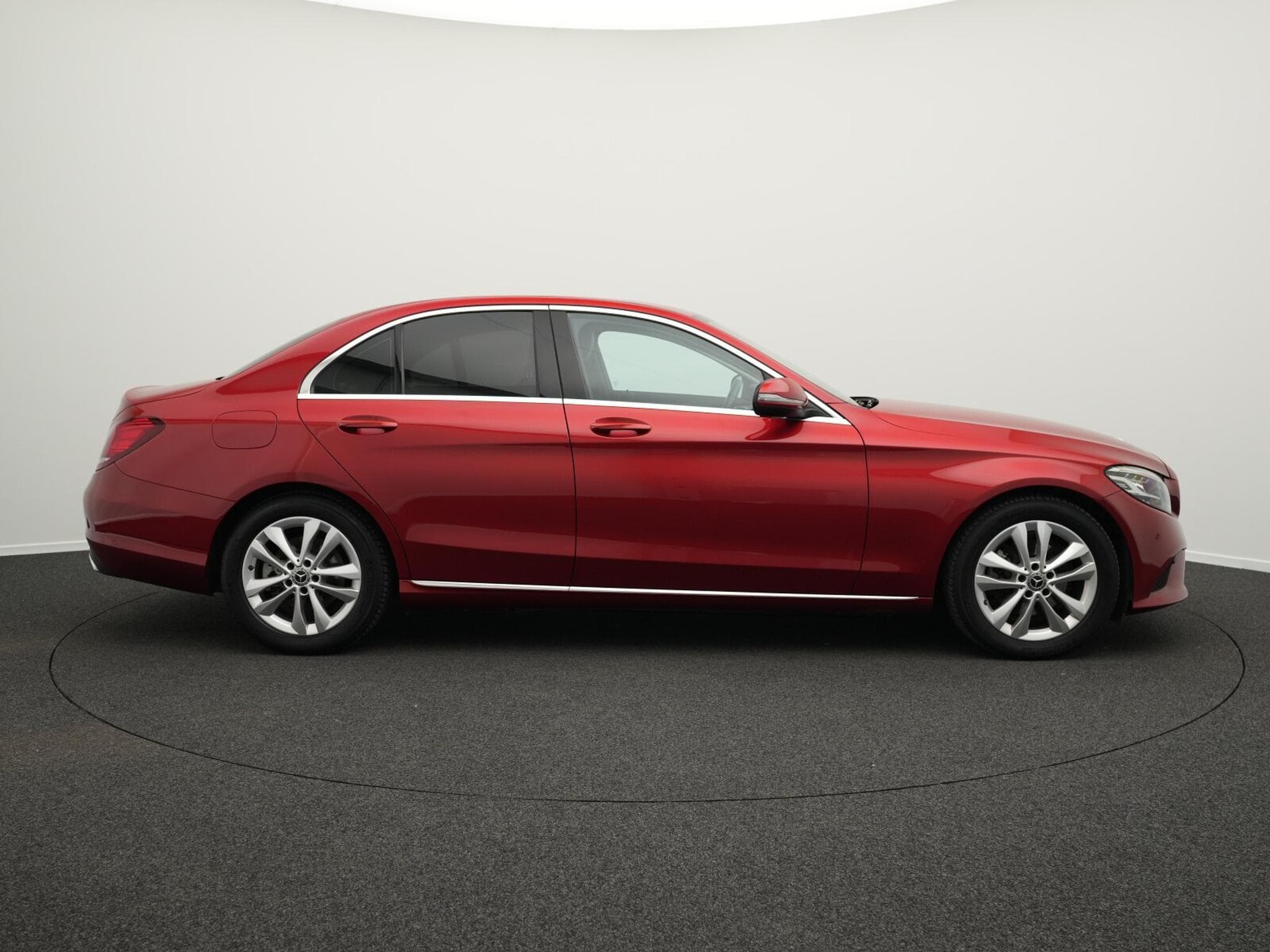 Mercedes C 200 d Limousine (2019) - Photo 5