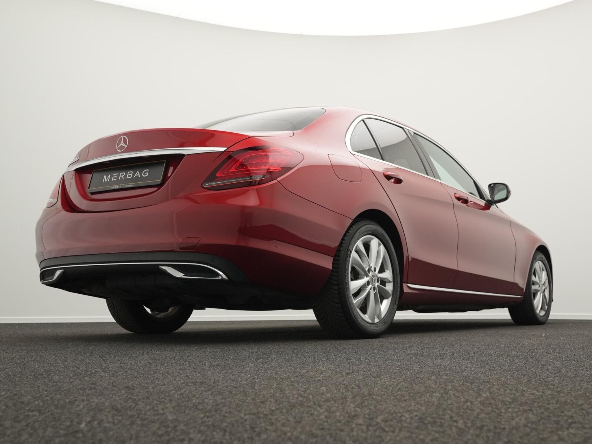 Mercedes C 200 d Limousine (2019) - Photo 9
