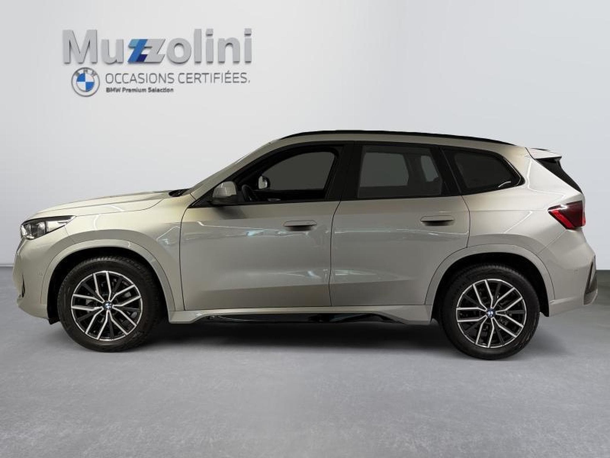 BMW X1 PACK M (2025) - Photo 17