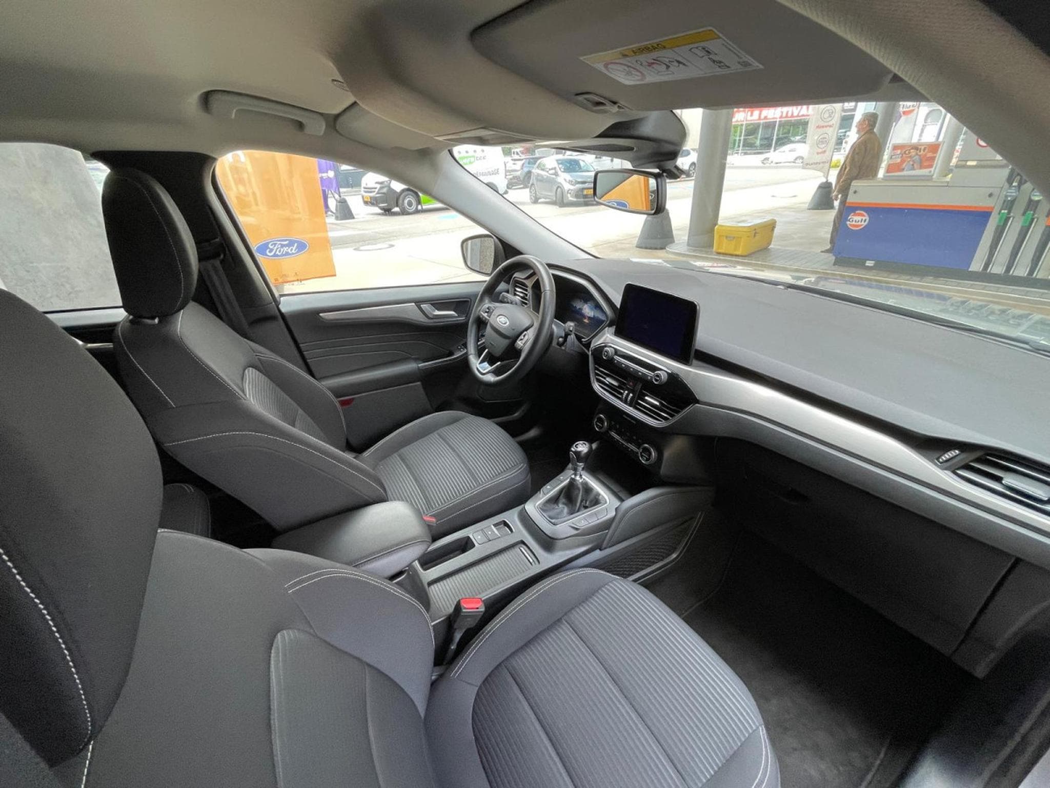 Ford Kuga Titanium 1.5 Ecoboost 120cv M6 (2023) - Photo 8