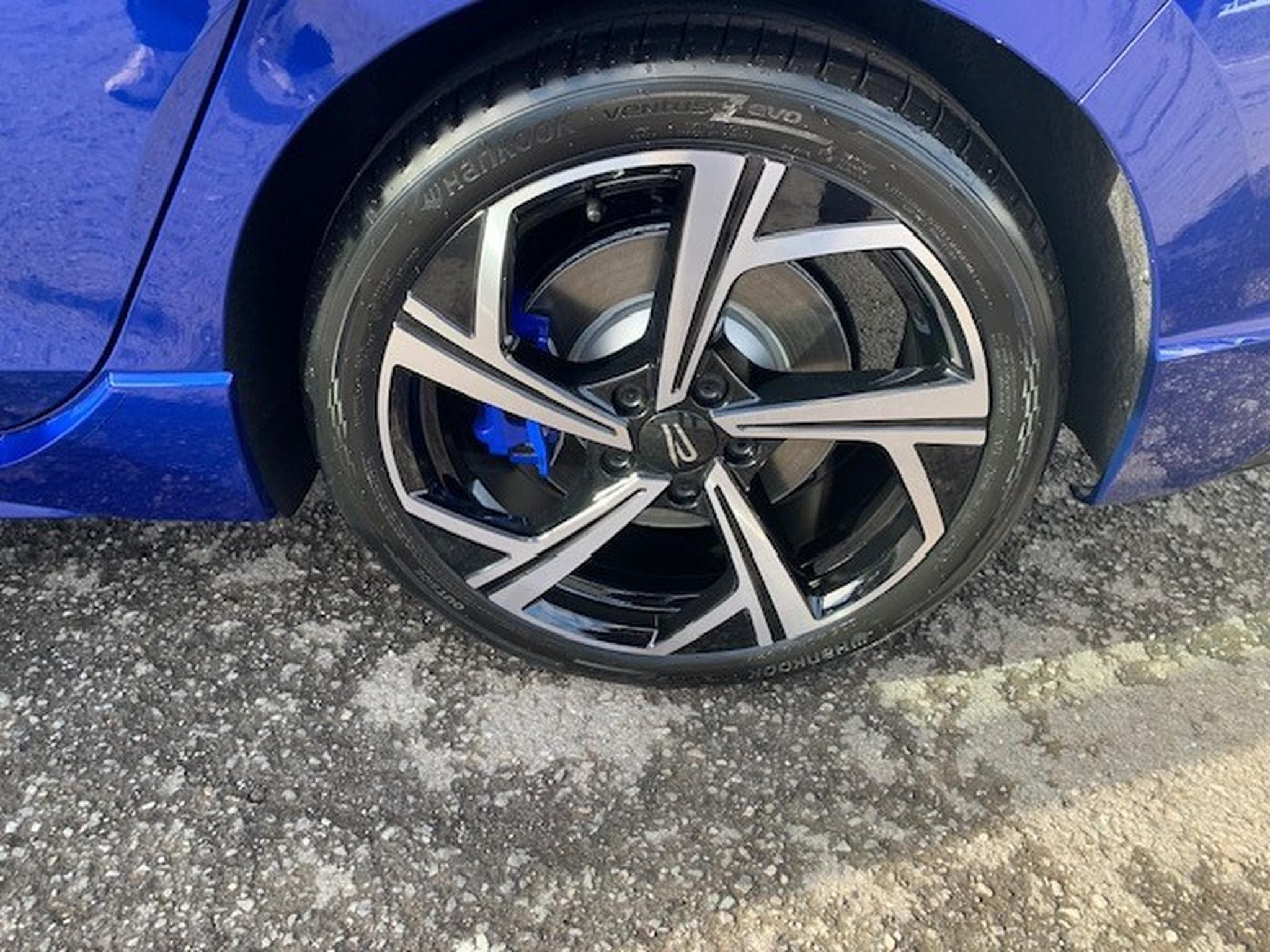 VW Golf R 2.0TSI 333CV DSG7 4MOTION (2026) - Photo 4