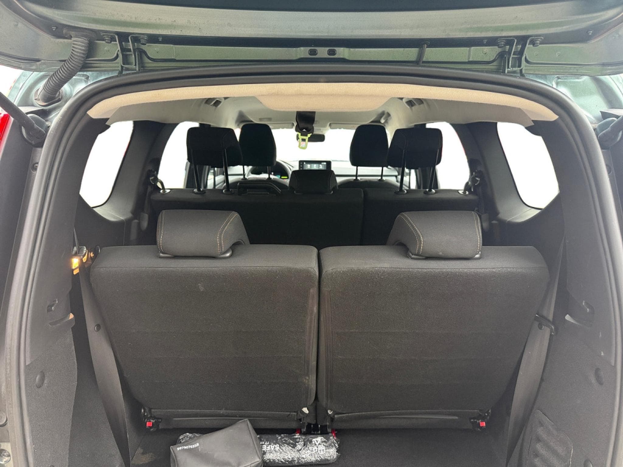Dacia Jogger 1.6 Hybrid Extreme 7pl - NBI (2025) - Foto 13