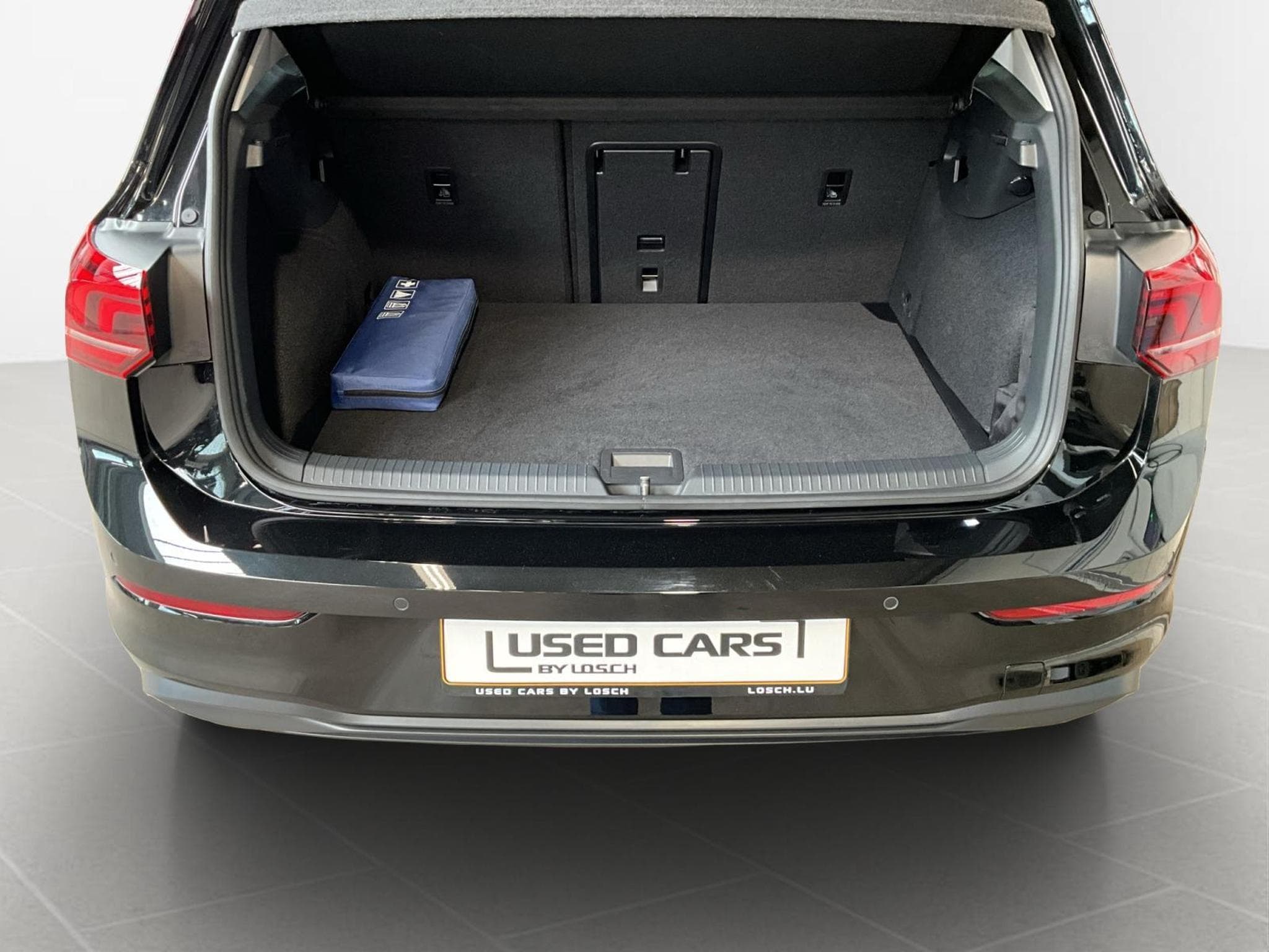 VW Golf Life+DSG+LED+Navi (2025) - Photo 16