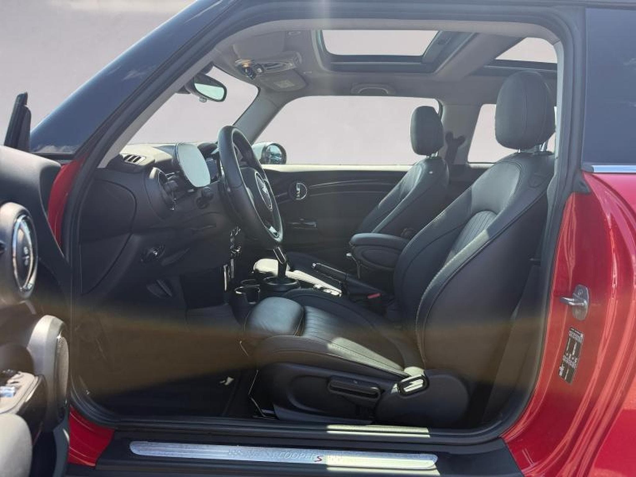 MINI Cooper Cooper S Hatch 3 portes (2023) - Foto 11
