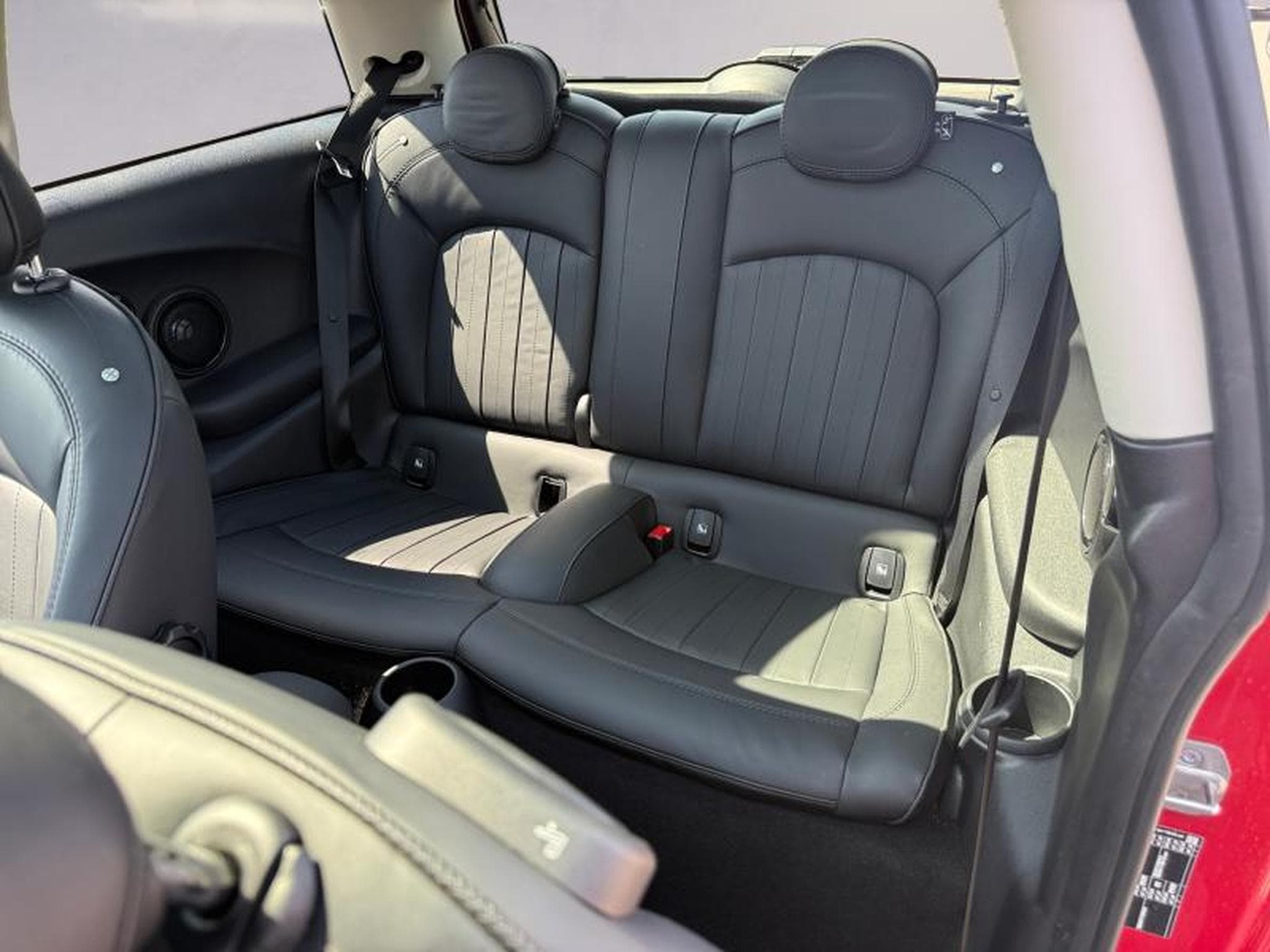 MINI Cooper Cooper S Hatch 3 portes (2023) - Foto 14