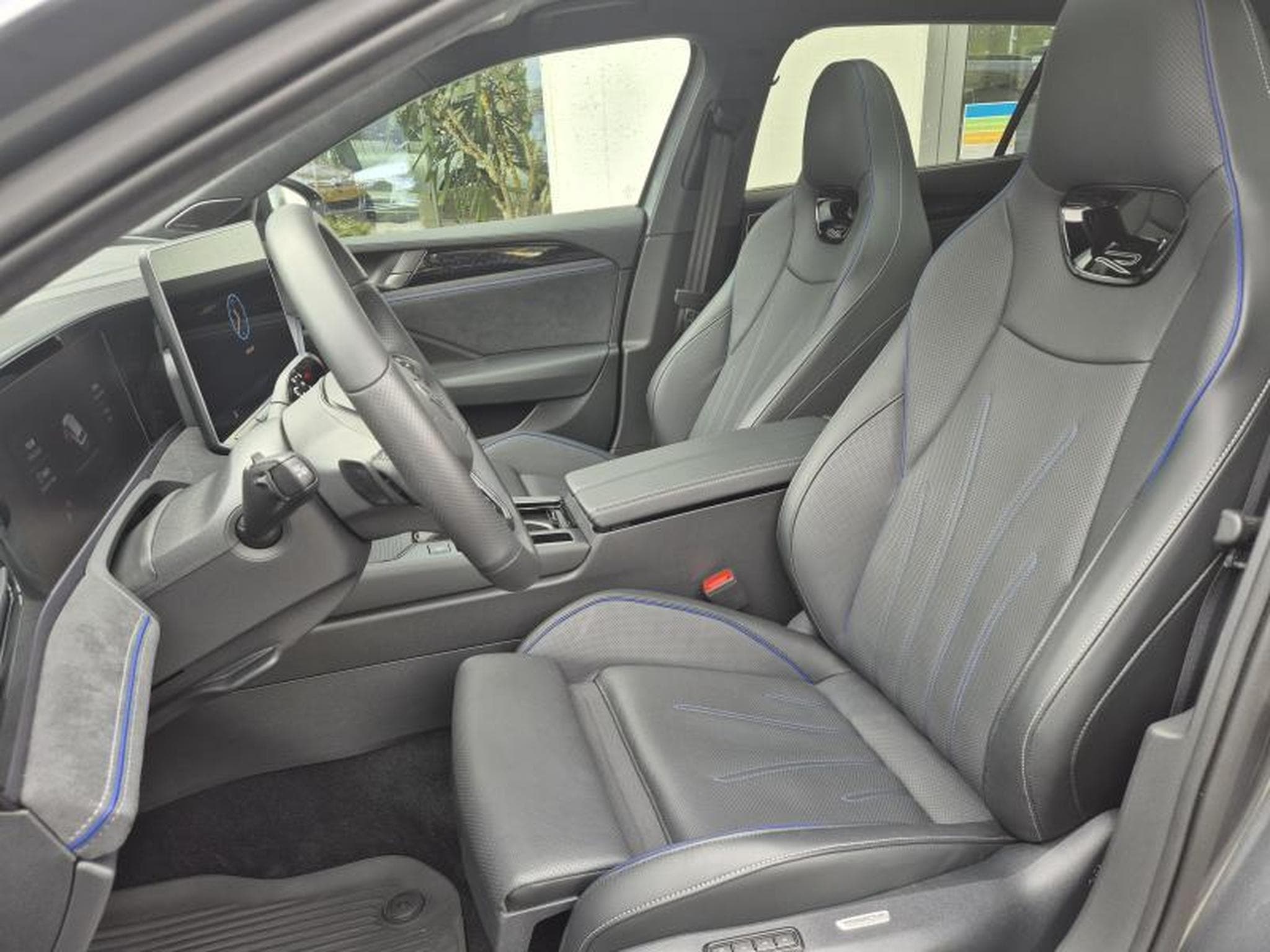 VW Passat R-Line (2026) - Foto 9