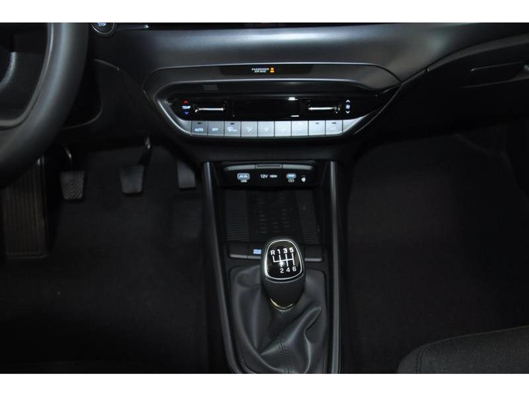 Hyundai i20 TECHNO 90 MAN6 (2026) - Photo 19