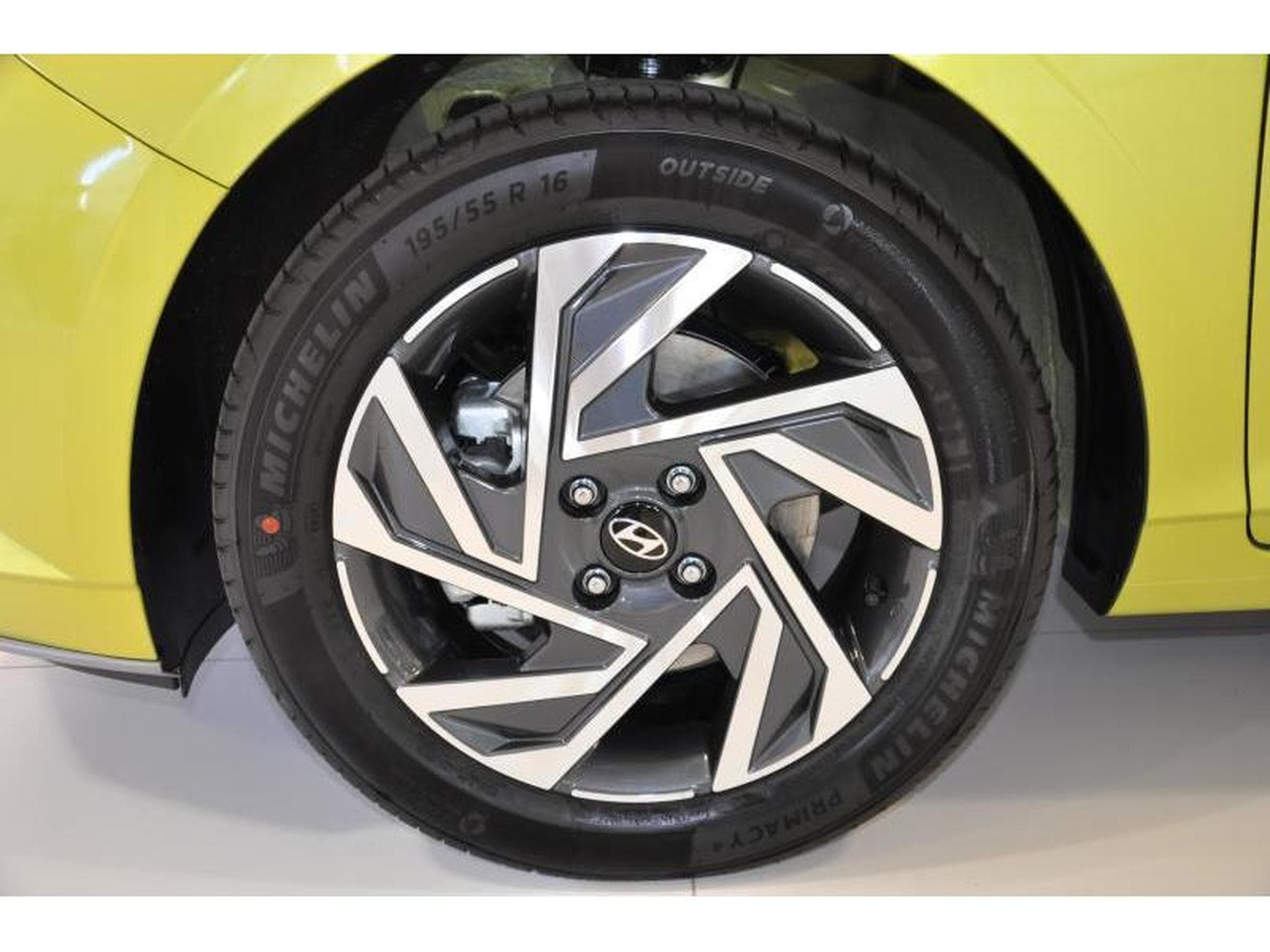 Hyundai i20 TECHNO 90 MAN6 (2026) - Photo 20