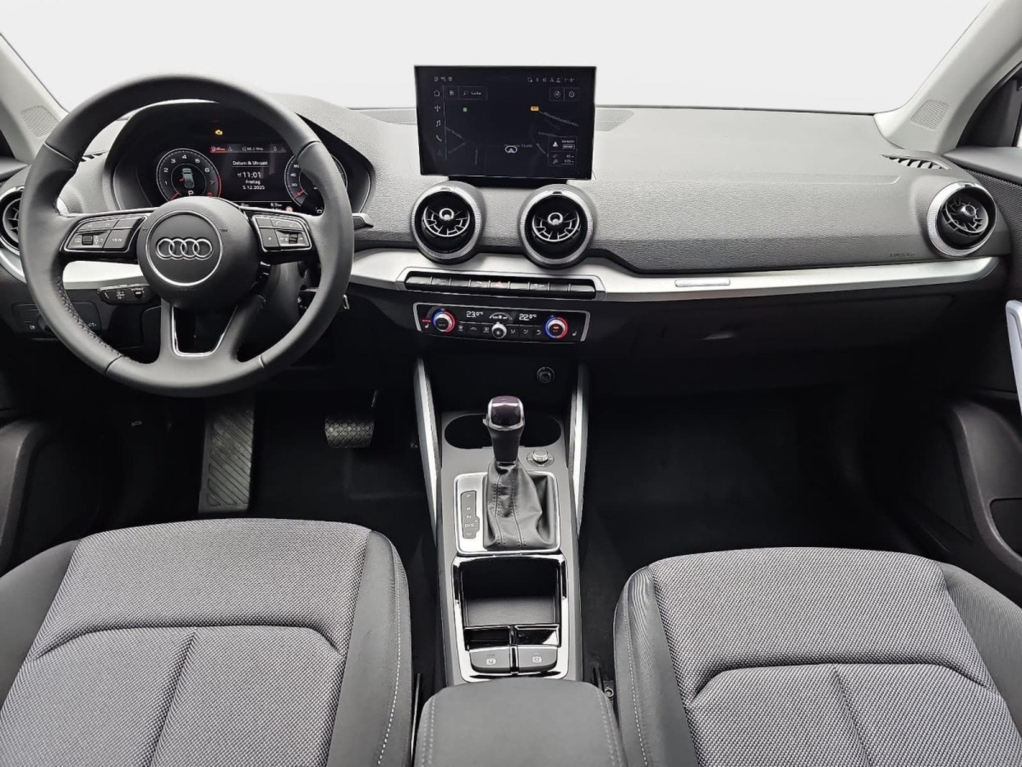 Audi Q2 35 TFSI S-Tronic 150 S-Line (2025) - Foto 7