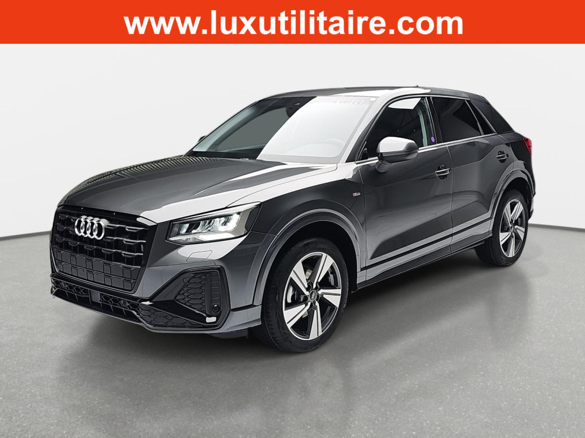 Audi Q2 35 TFSI S-Tronic 150 S-Line (2025) - Foto 2