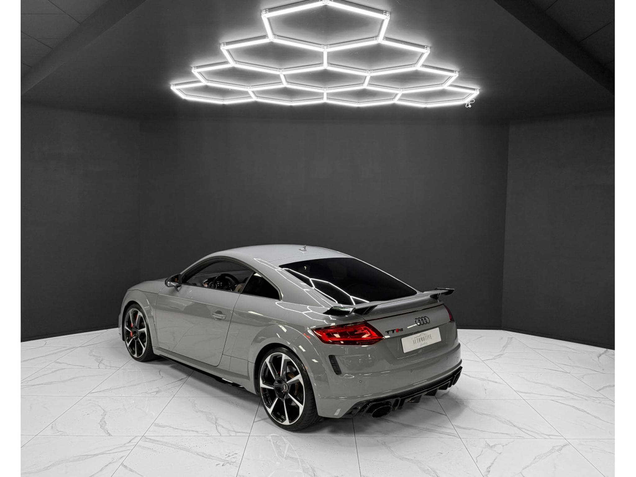 Audi TTRS COUPE 2.5 TFSI QUATTRO / B&O / MATRIX LED / CARBON (2022) - Photo 3