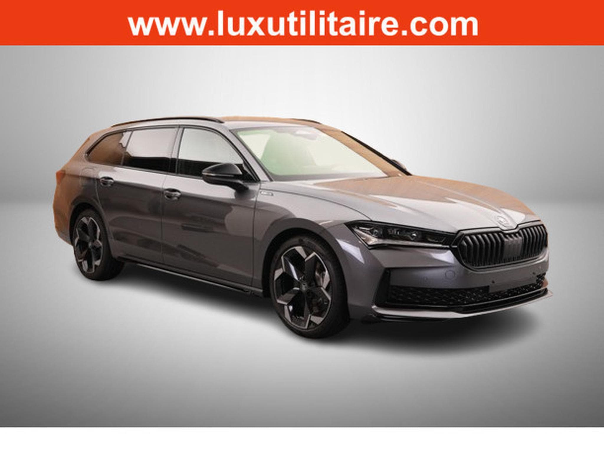 Skoda Superb 2.0 TDI DSG 190 Sportline 4x4 (2025) - Photo 1