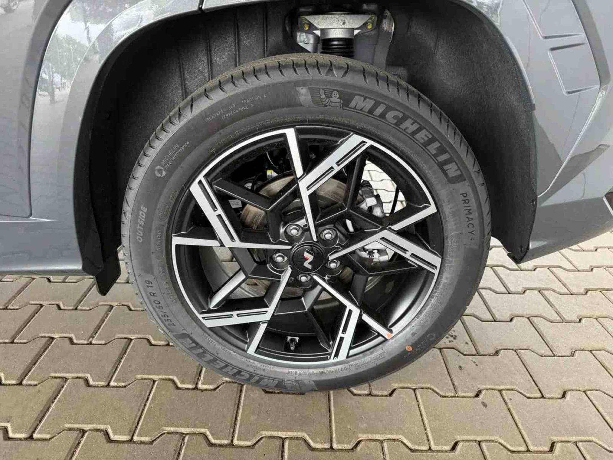 Hyundai Tucson 1.6 T-GDI HEV 215 N-line 4WD (2025) - Foto 5