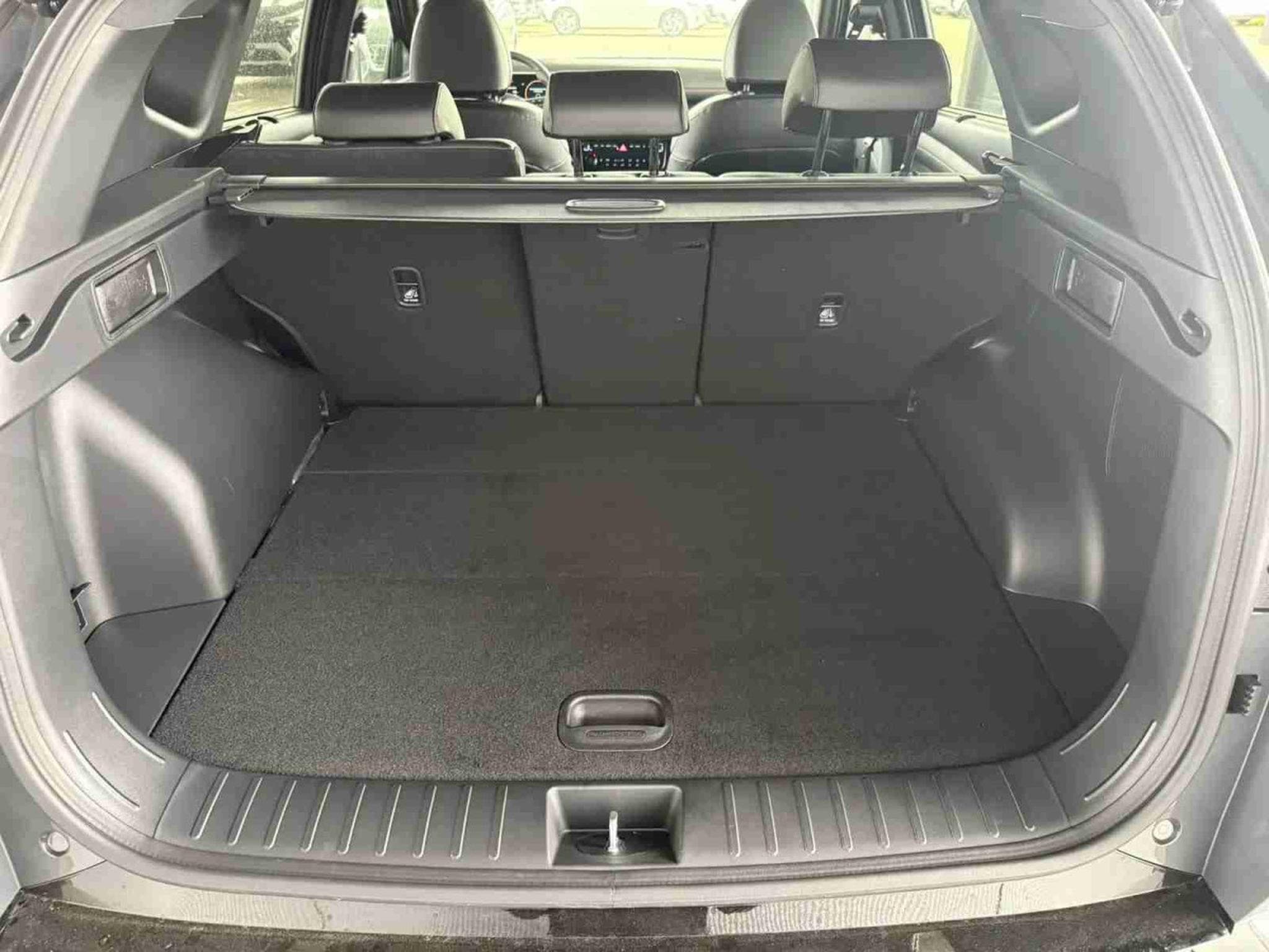 Hyundai Tucson 1.6 T-GDI HEV 215 N-line 4 WD (2025) - Foto 21