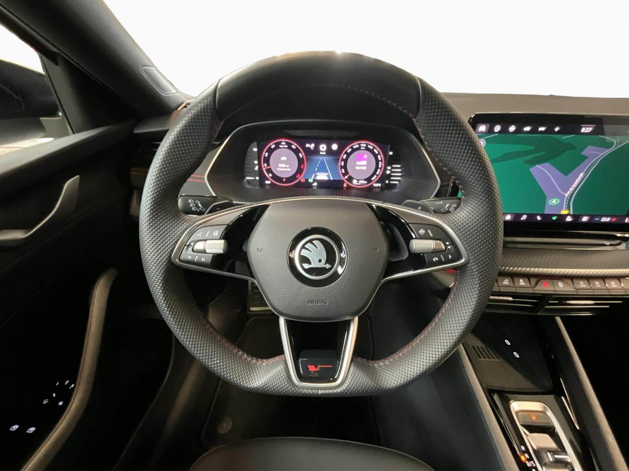 Skoda Octavia Limo.+SB+RS+AHK+DSG (2025) - Photo 10