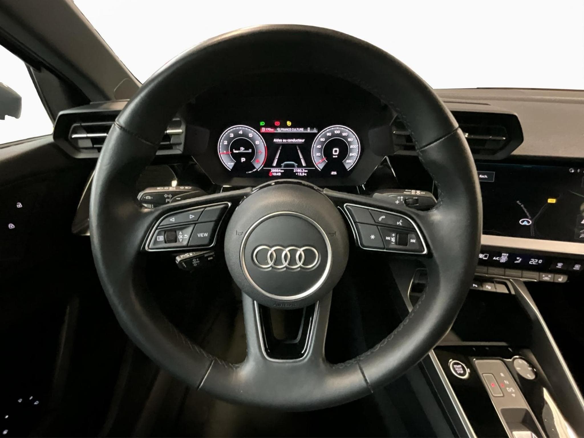 Audi A3 SB+Advanced+30TFSI+S-Tronic (2024) - Photo 10