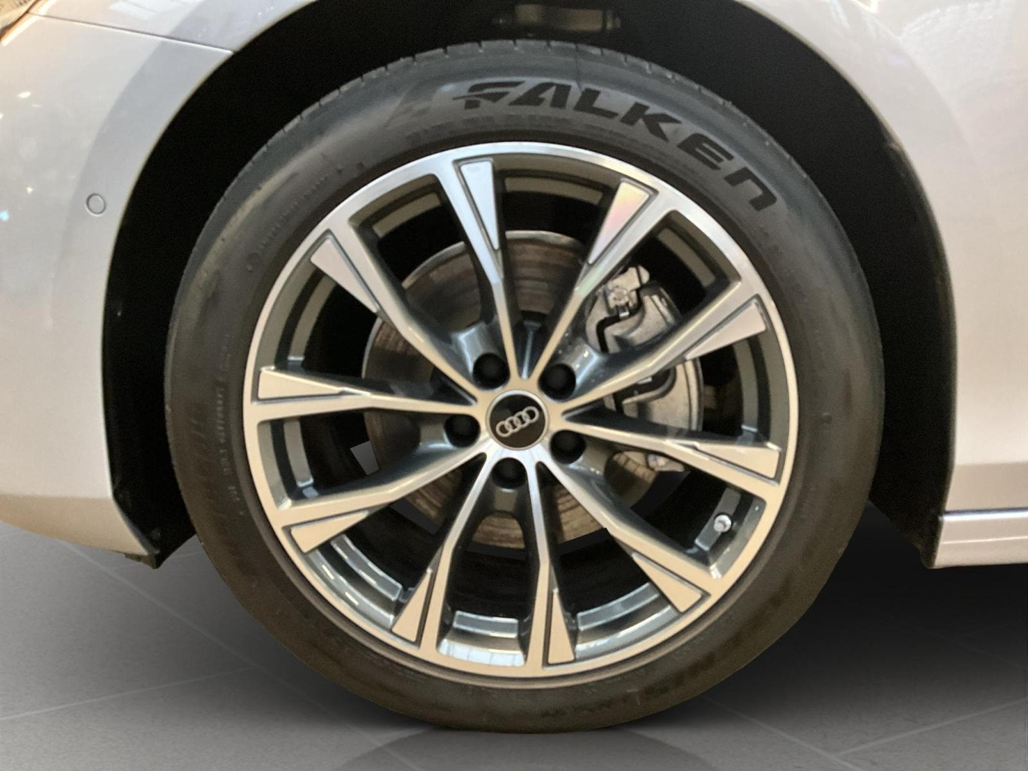 Audi A6 Avant+S-Tronic+TDI+P.Business (2025) - Foto 8