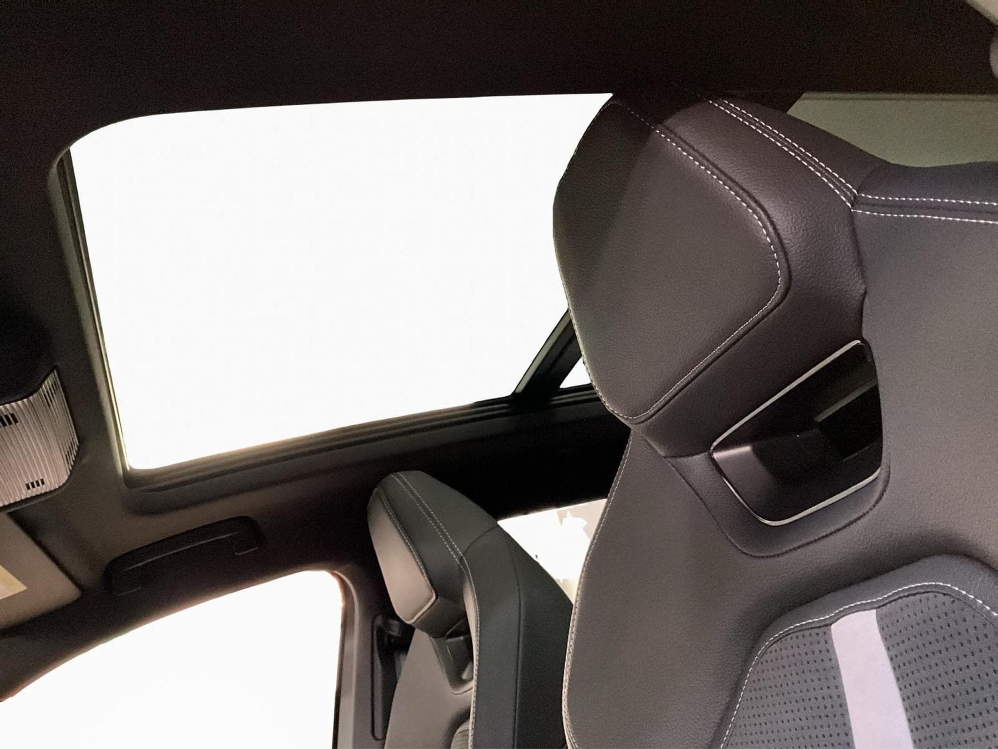 Skoda Kodiaq Sportline+DSG+4x4+Pano+AHK+StandH. (2025) - Photo 15