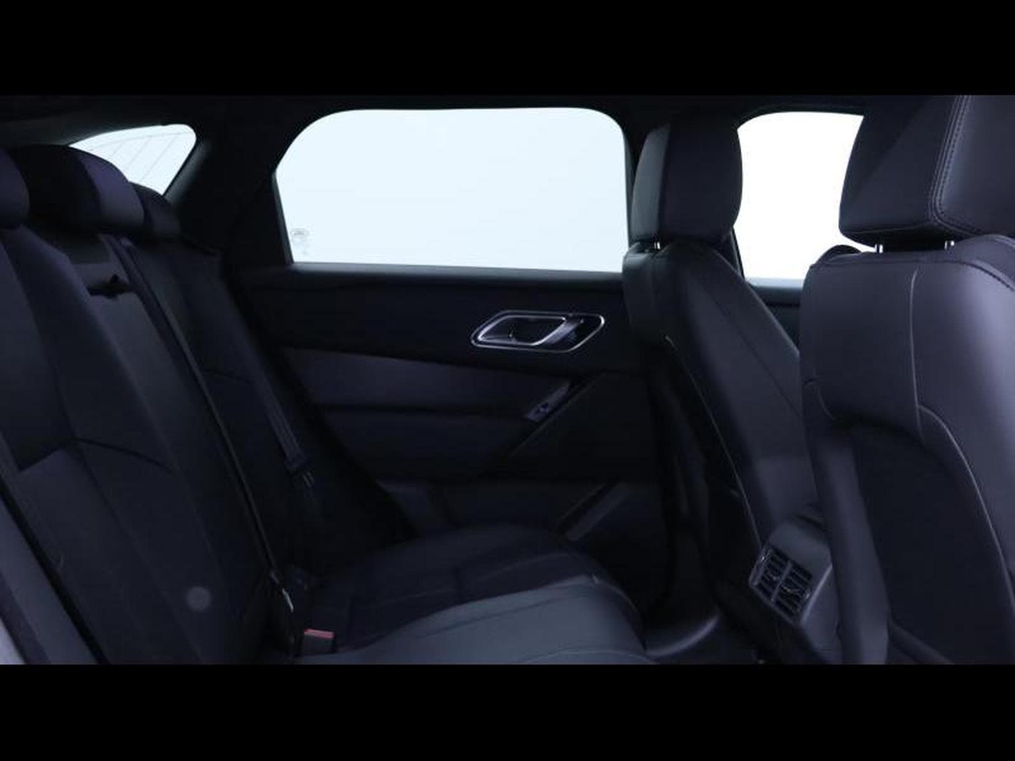 Land-Rover Range Rover Velar D200 Dynamic SE AWD Auto (2025) - Photo 11