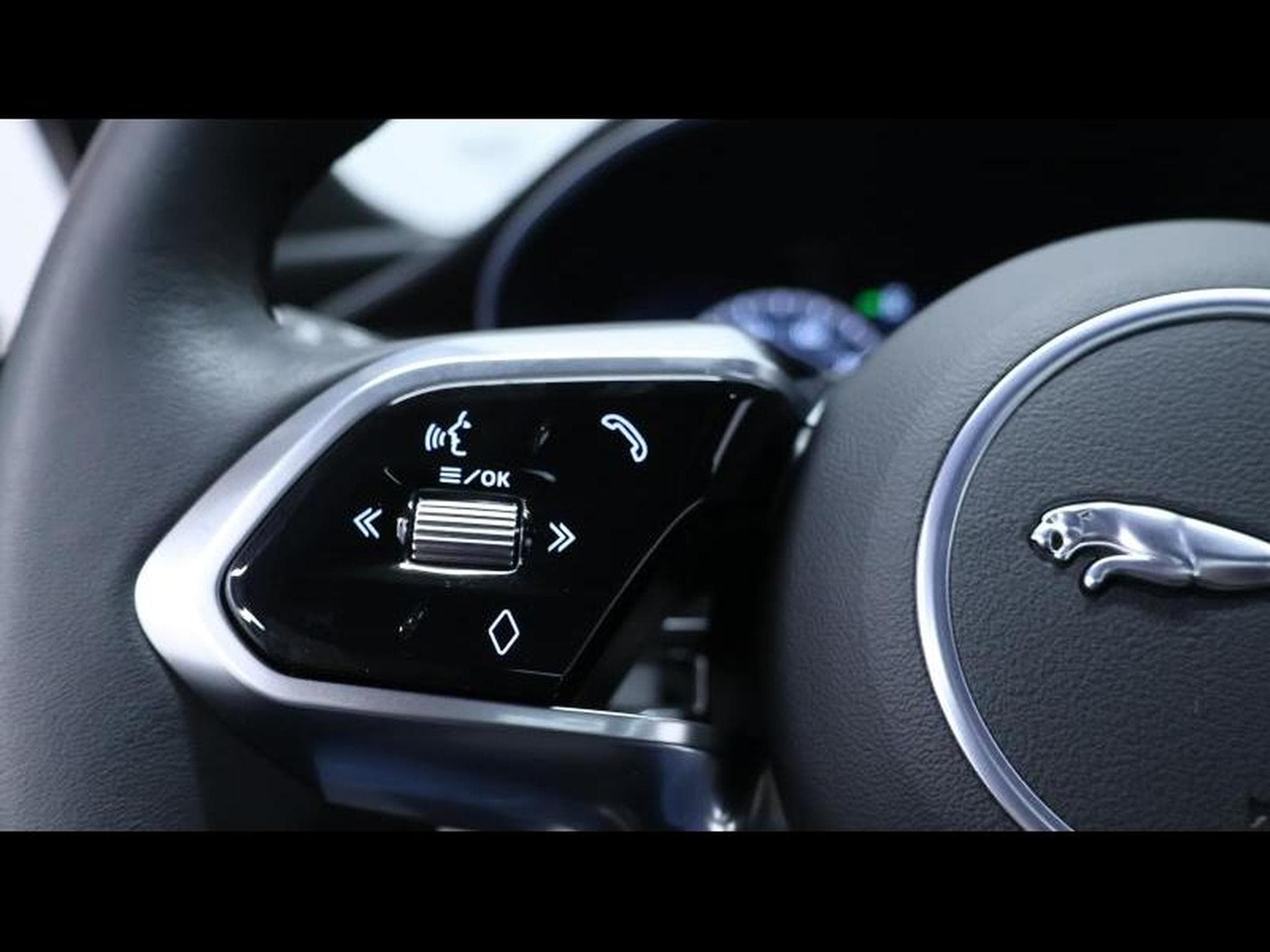 Jaguar E-Pace D165 S R-Dynamic AWD Auto (2024) - Photo 14