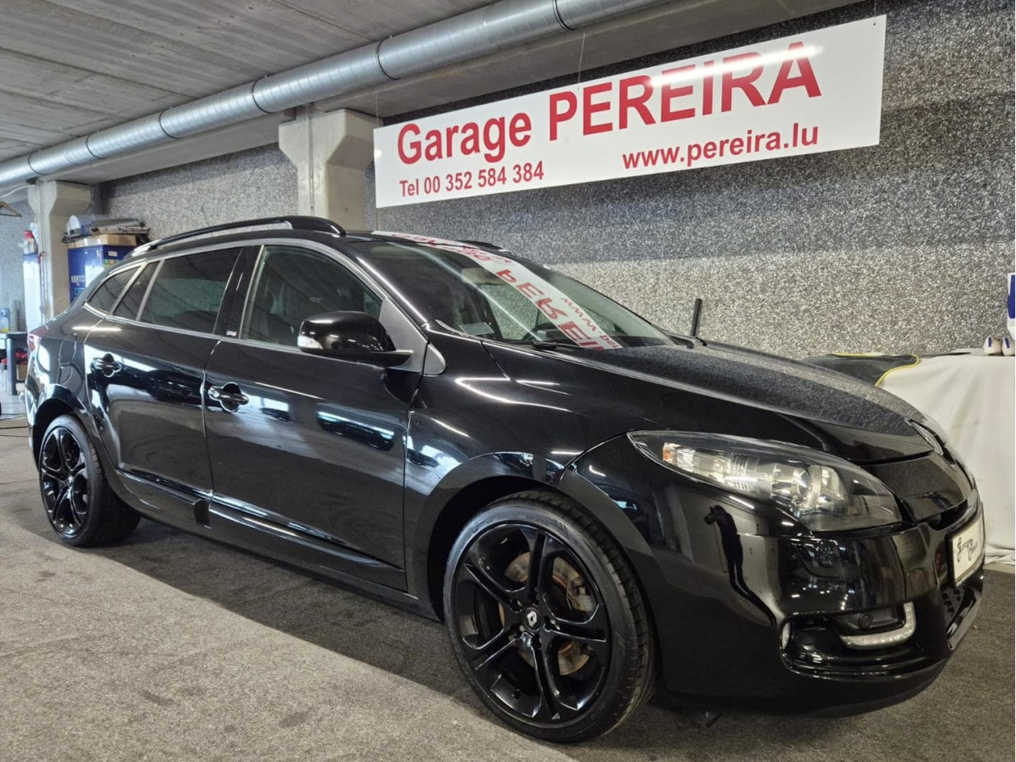 Renault Megane GRANDTOUR GT 220 LIMITED EDITION N°102 BOSE CUIR NAVI (2013) - Foto 1