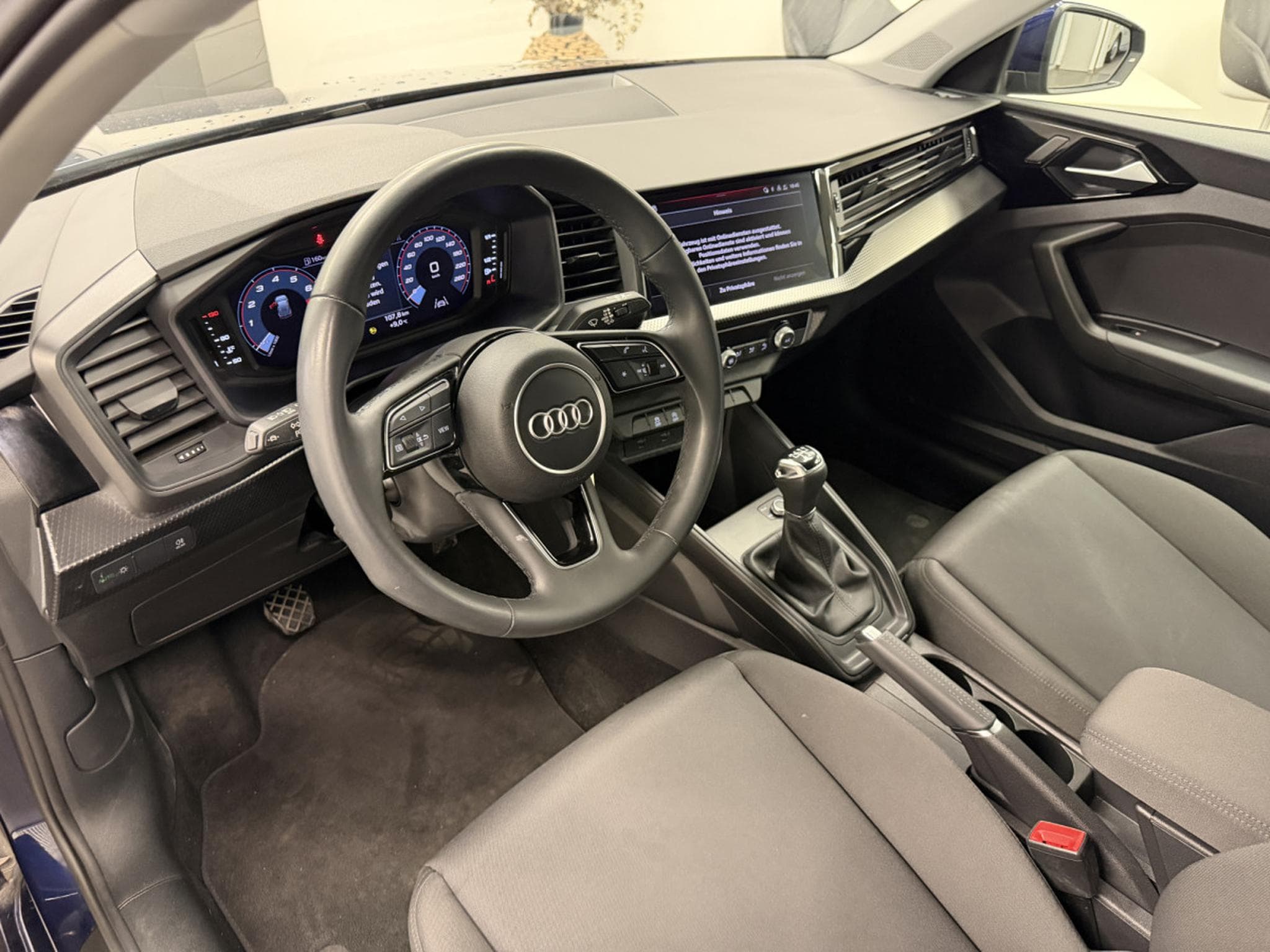Audi A1 Allstreet 25 TFSi 95 CV / 70 kW boite manuelle (2023) - Foto 4