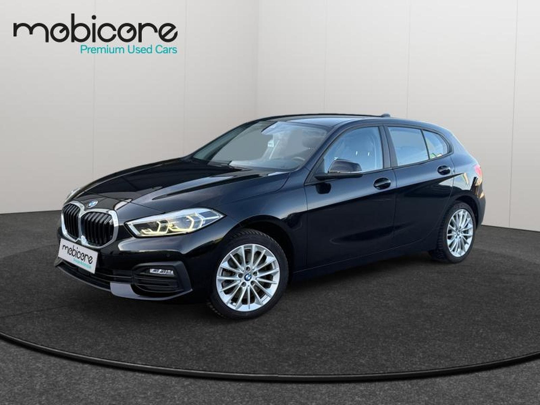 BMW 120 d xDrive (2021) - Photo 1