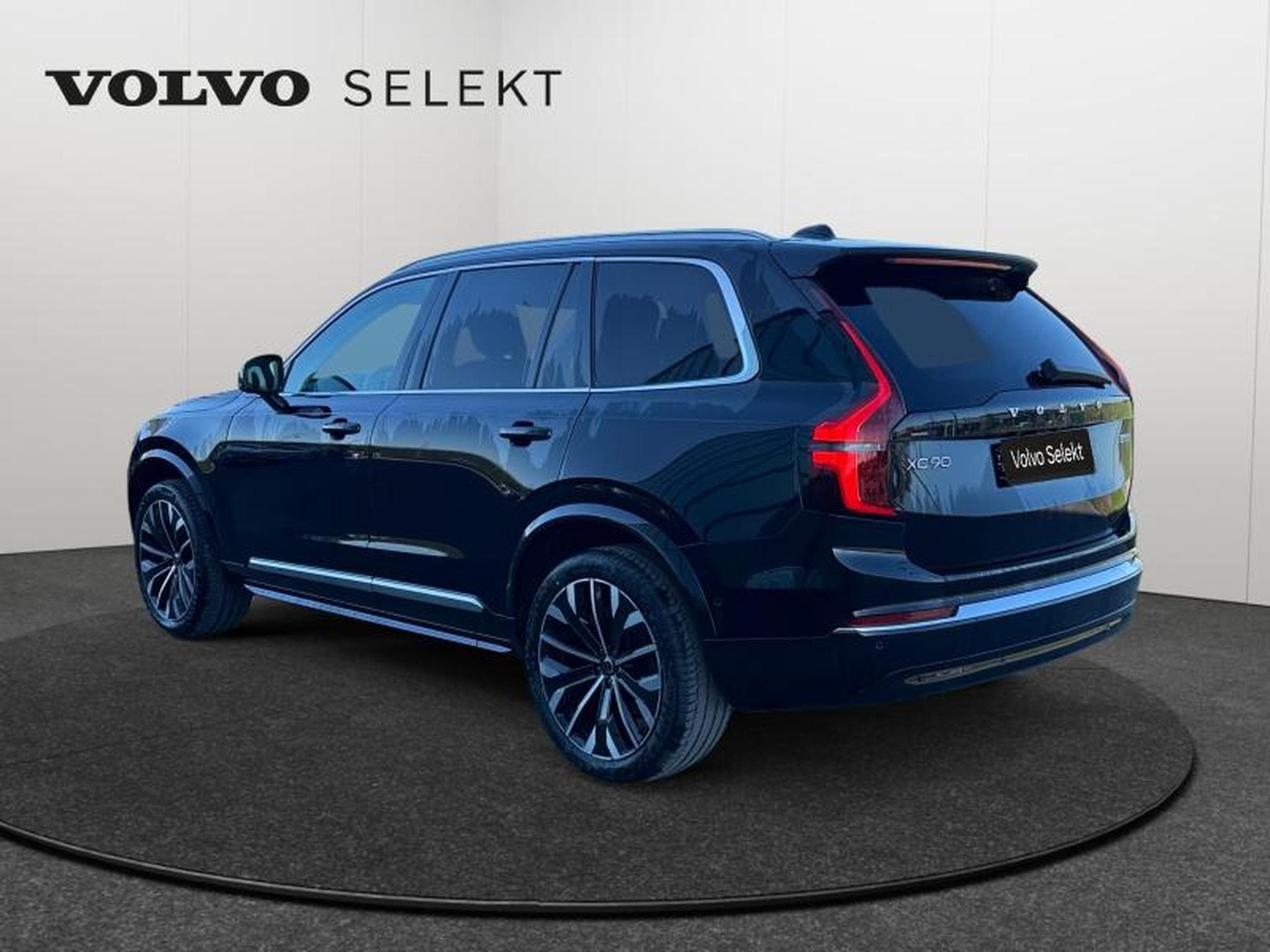 Volvo XC90 Plus Bright / Essence (2025) - Photo 3
