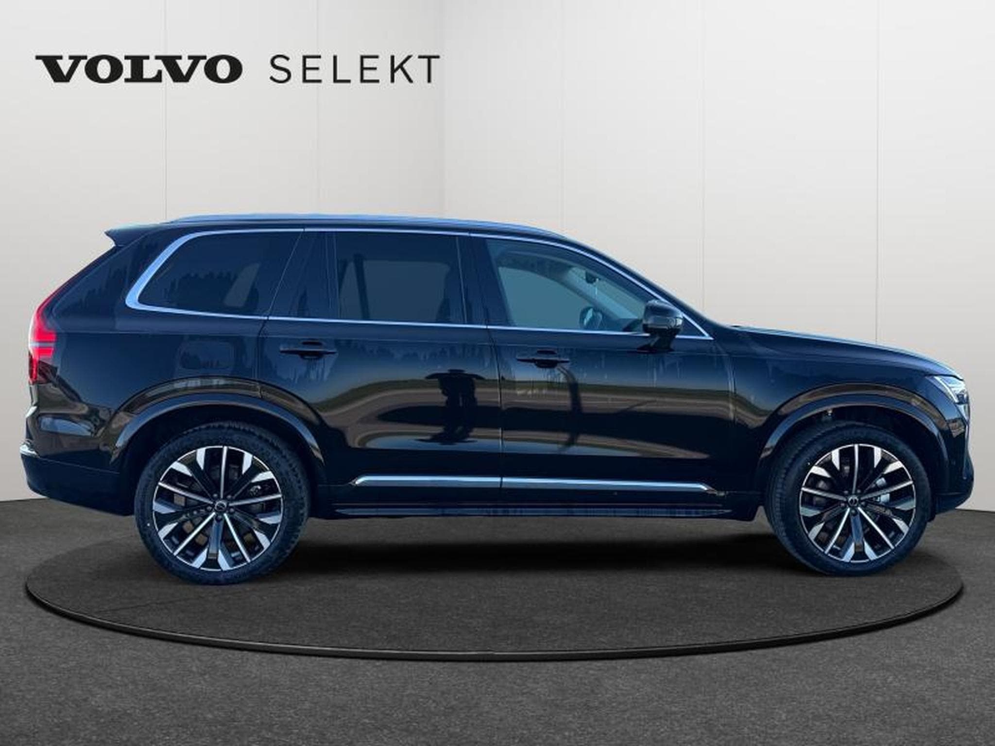 Volvo XC90 Plus Bright / Essence (2025) - Photo 6
