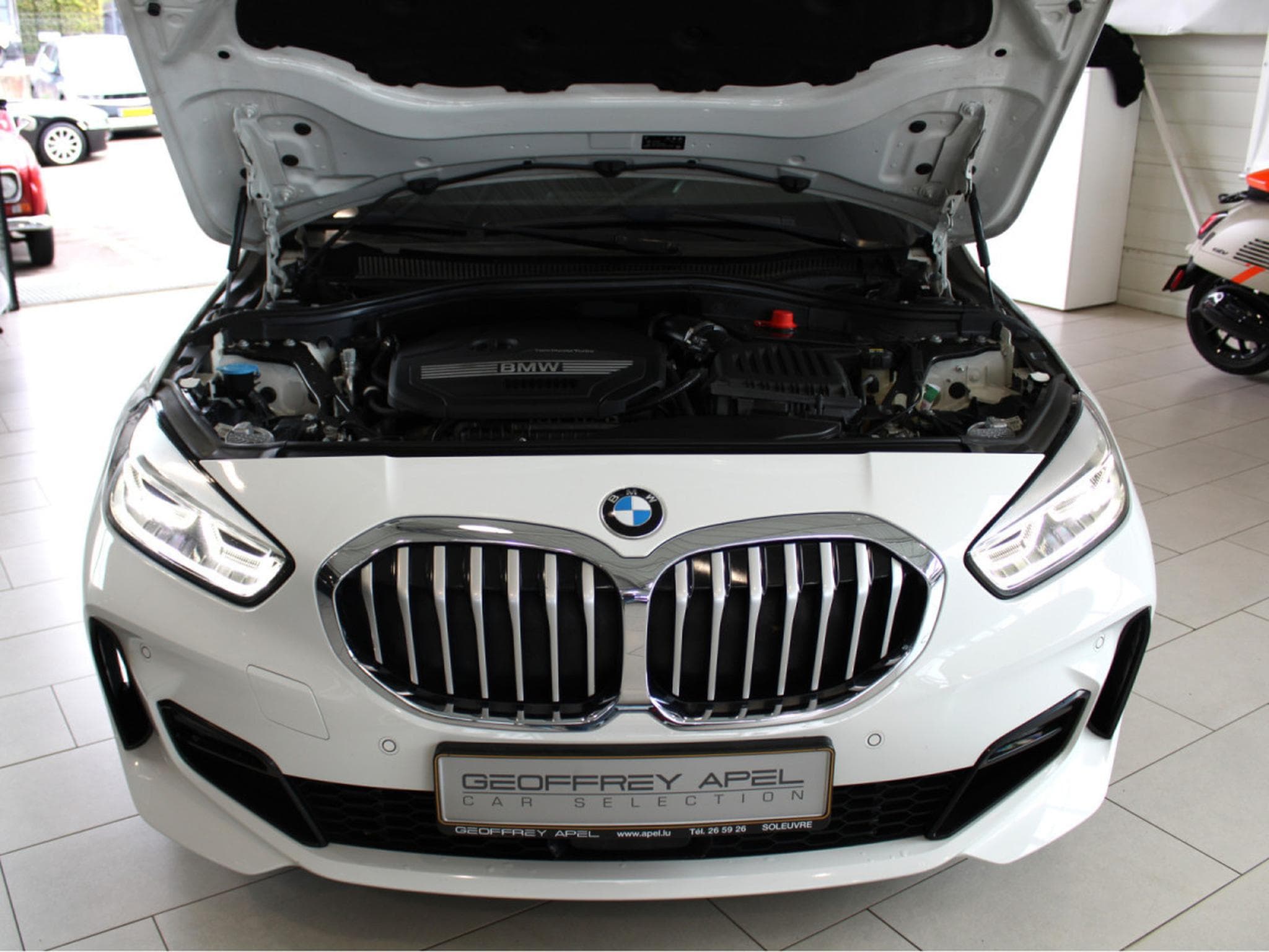 BMW 118 i M SPORT PAKET PANO CUIR NAVI 1 HAND (2020) - Foto 16