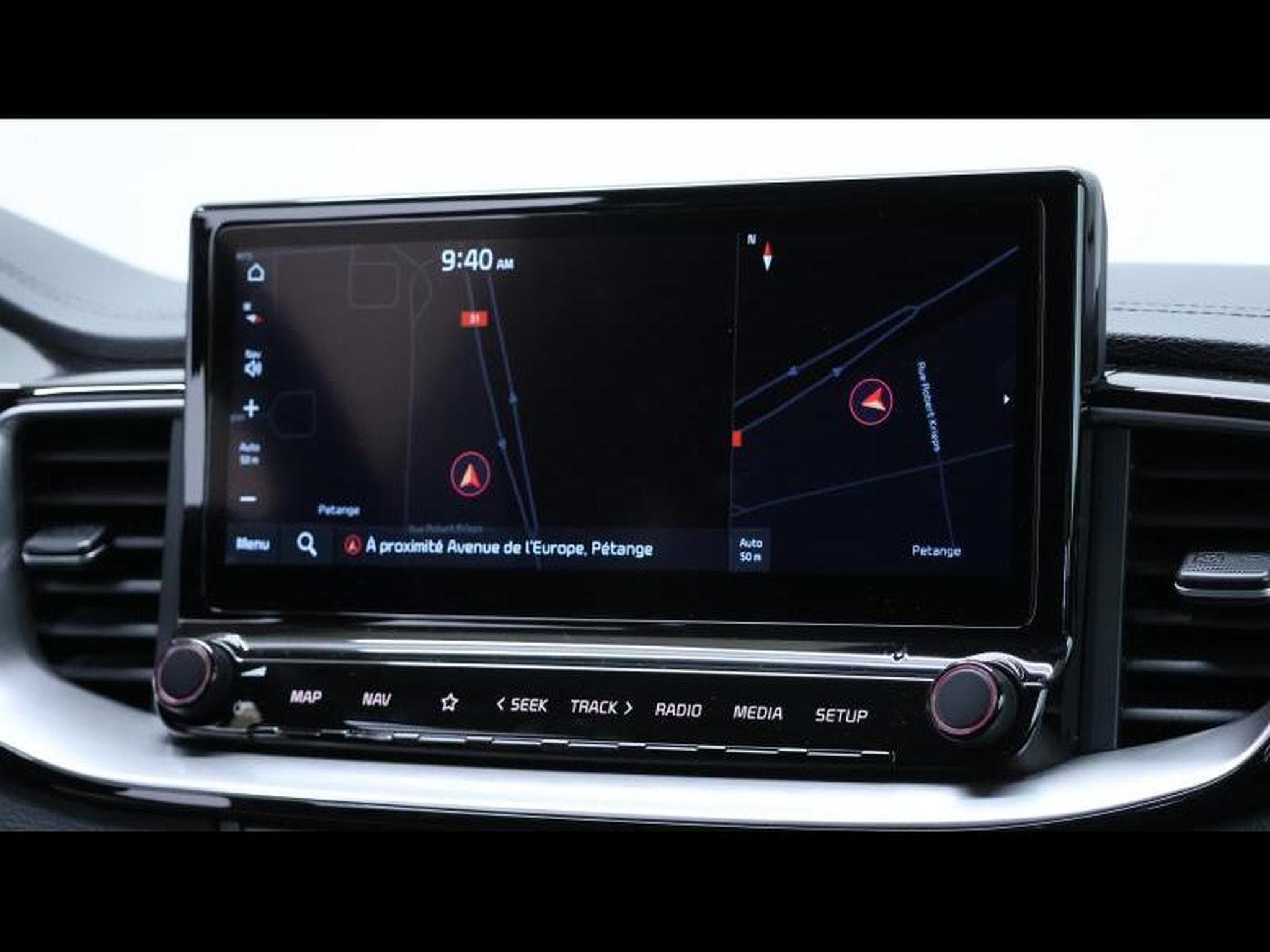 Kia Ceed SW MY25 Pulse 1.0 T-GDi 100 MT6 (2025) - Foto 20