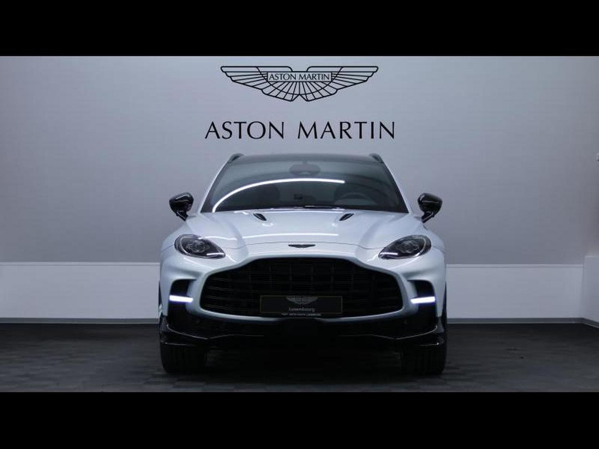Aston-Martin DBX 707 V8 (2025) - Photo 2