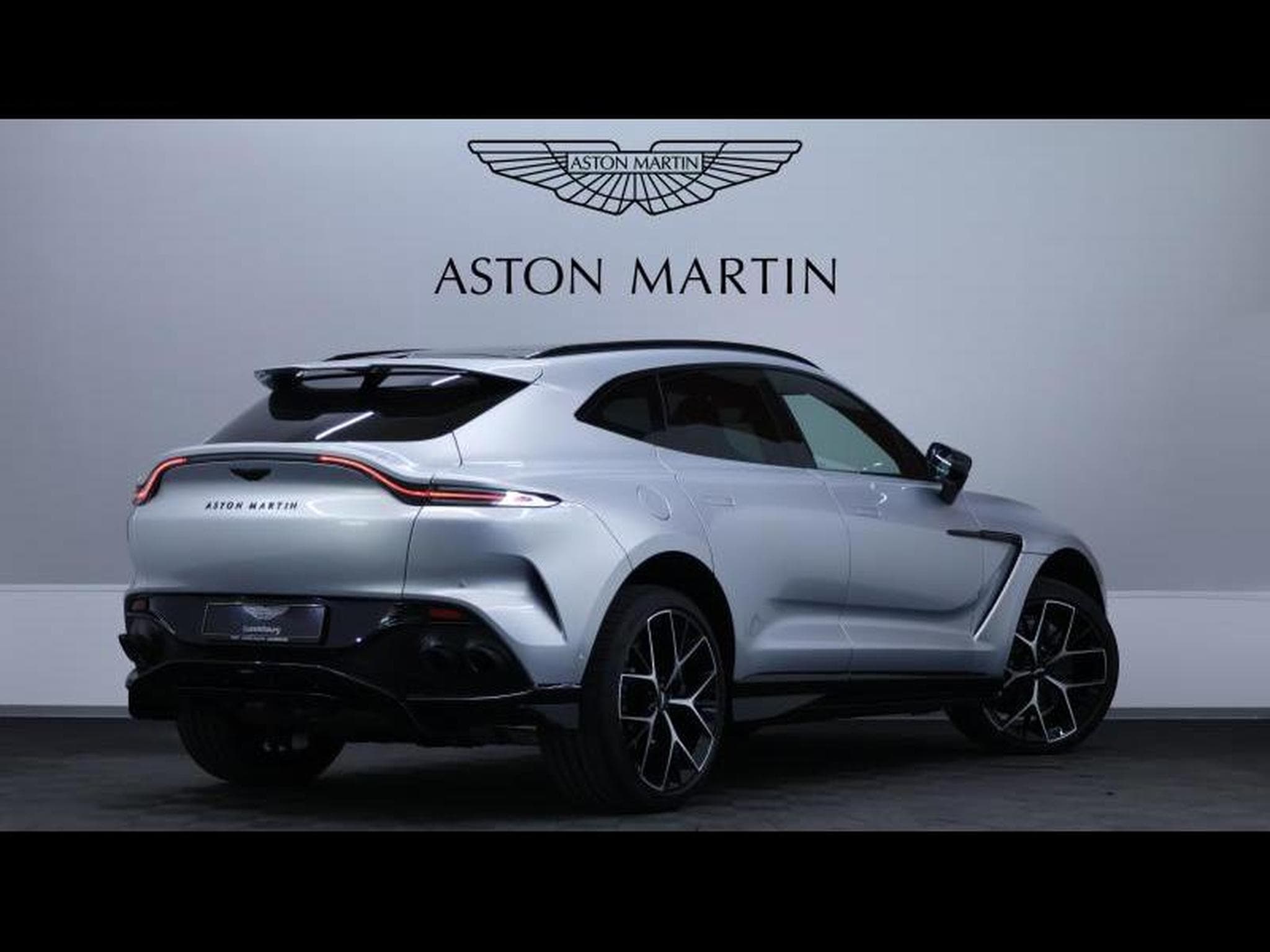 Aston-Martin DBX 707 V8 (2025) - Photo 4