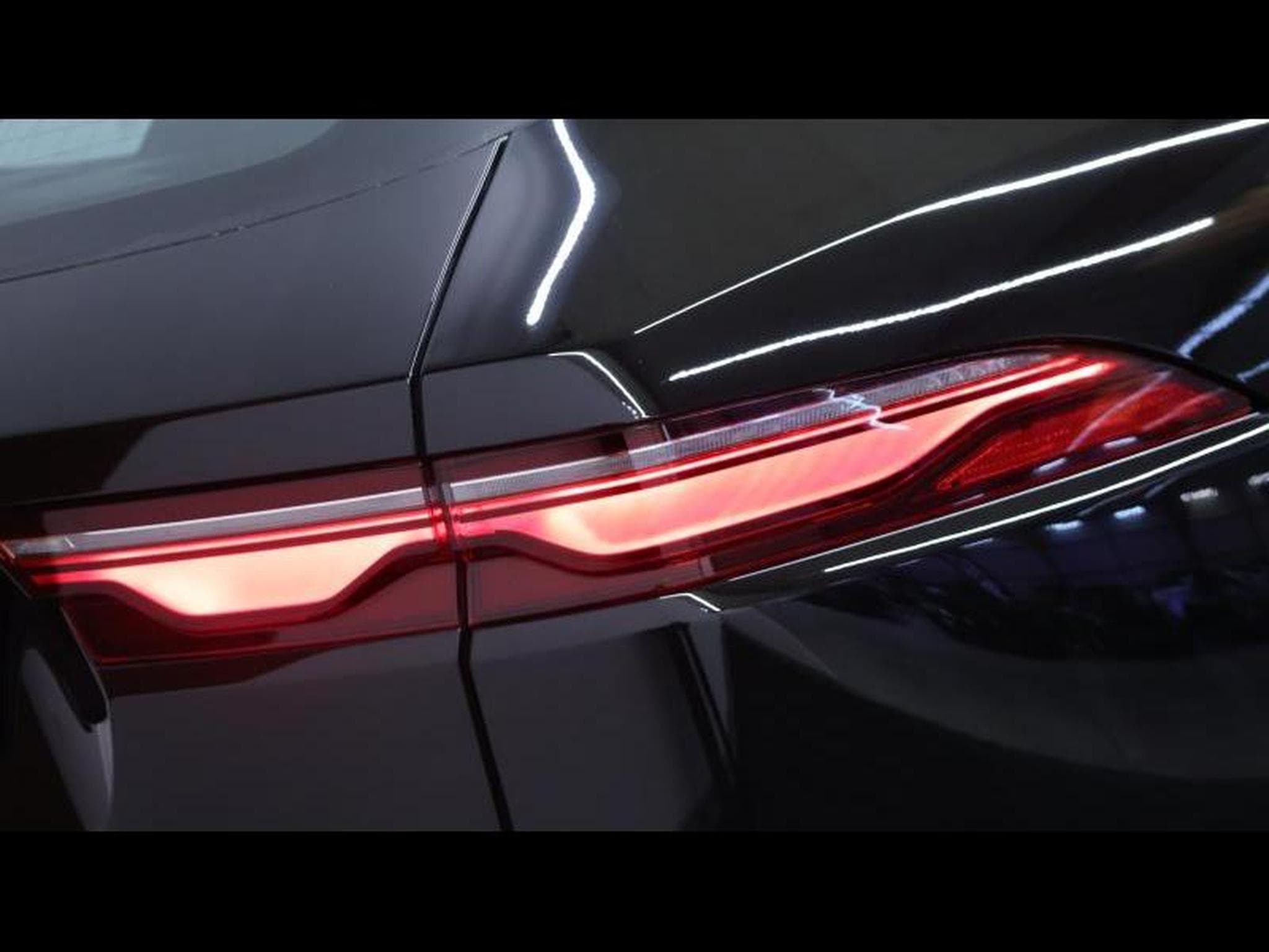 Jaguar F-Pace D165 S AWD AUTO (2024) - Photo 8