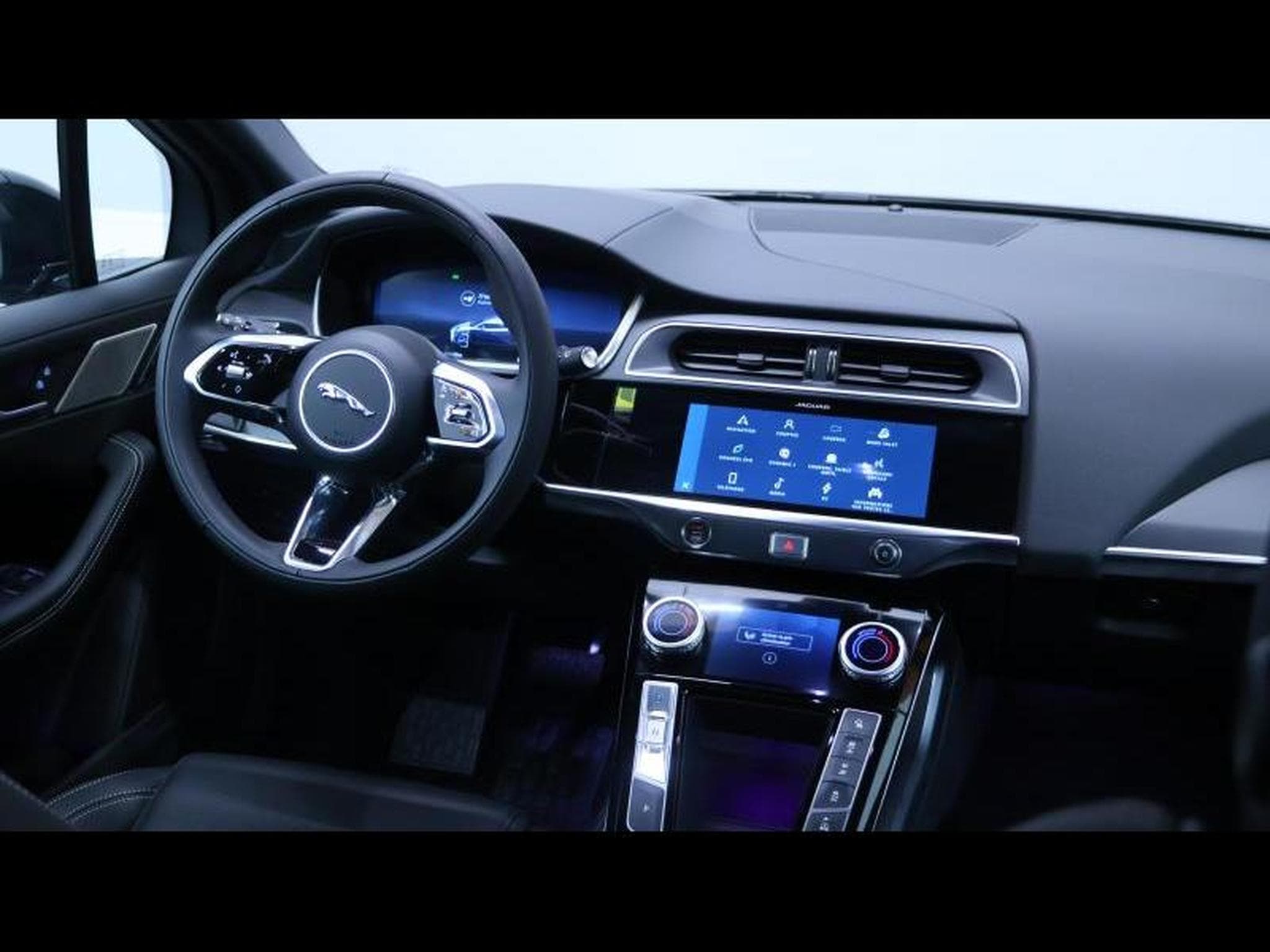 Jaguar I-Pace EV 400 R-Dynamic SE AWD Auto (2025) - Photo 9