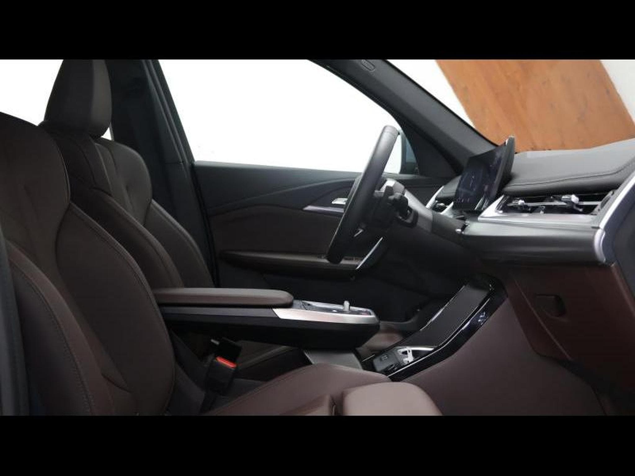 BMW X1 18i sDrive M Sport Auto (2024) - Photo 9