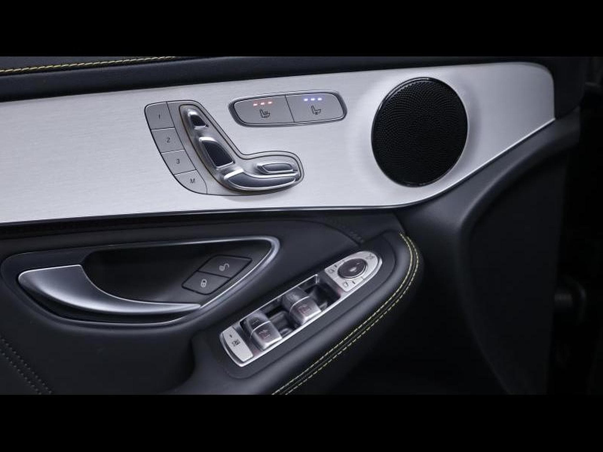 Mercedes GLC 63 AMG s AMG Coupe 4Matic+ (2022) - Photo 25
