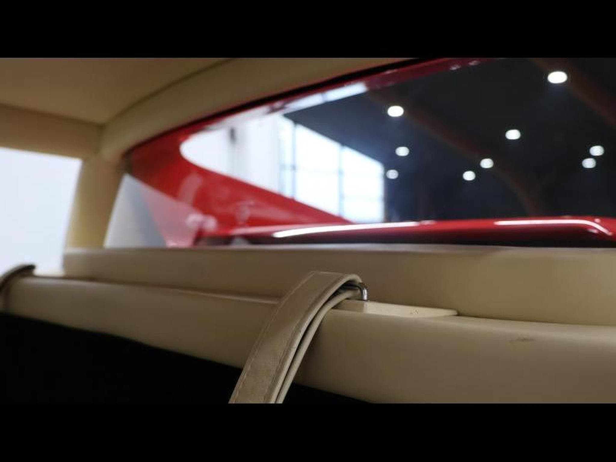 Ferrari Testarossa 5.0 V12 390 Duospecchio (1989) - Photo 26