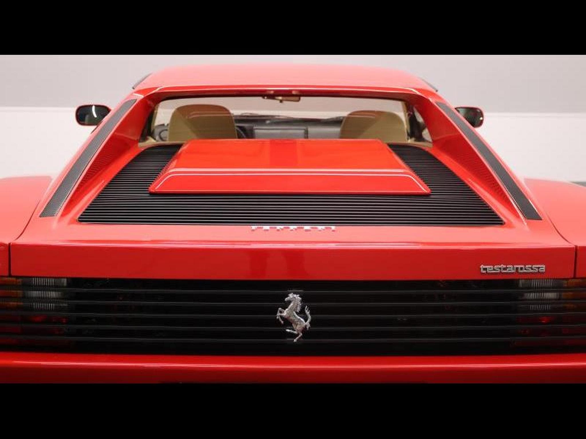 Ferrari Testarossa 5.0 V12 390 Duospecchio (1989) - Photo 8