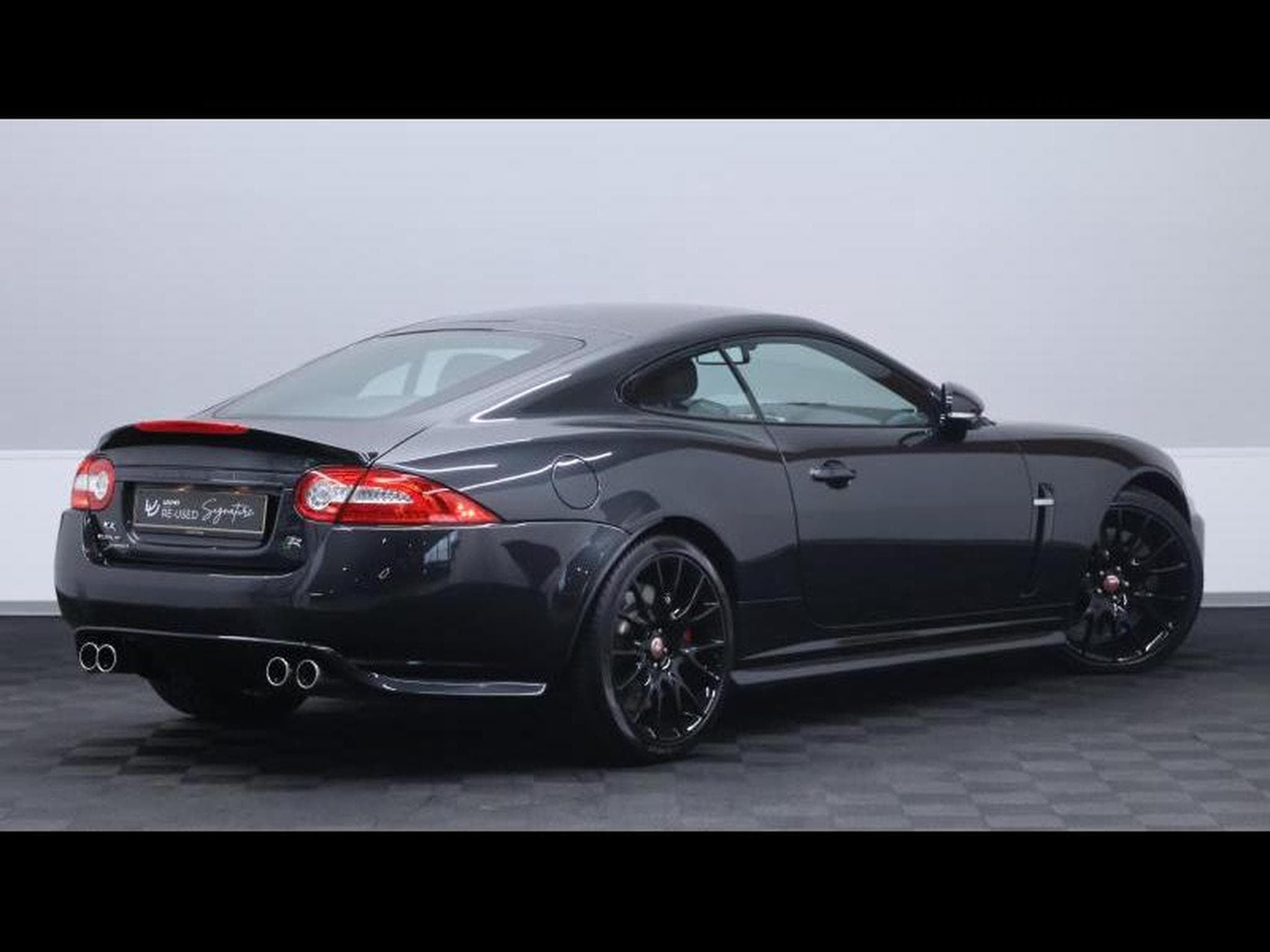 Jaguar XKR 5.0 V8 530 75th coupe * 75 exemplaires au monde * (2011) - Photo 4