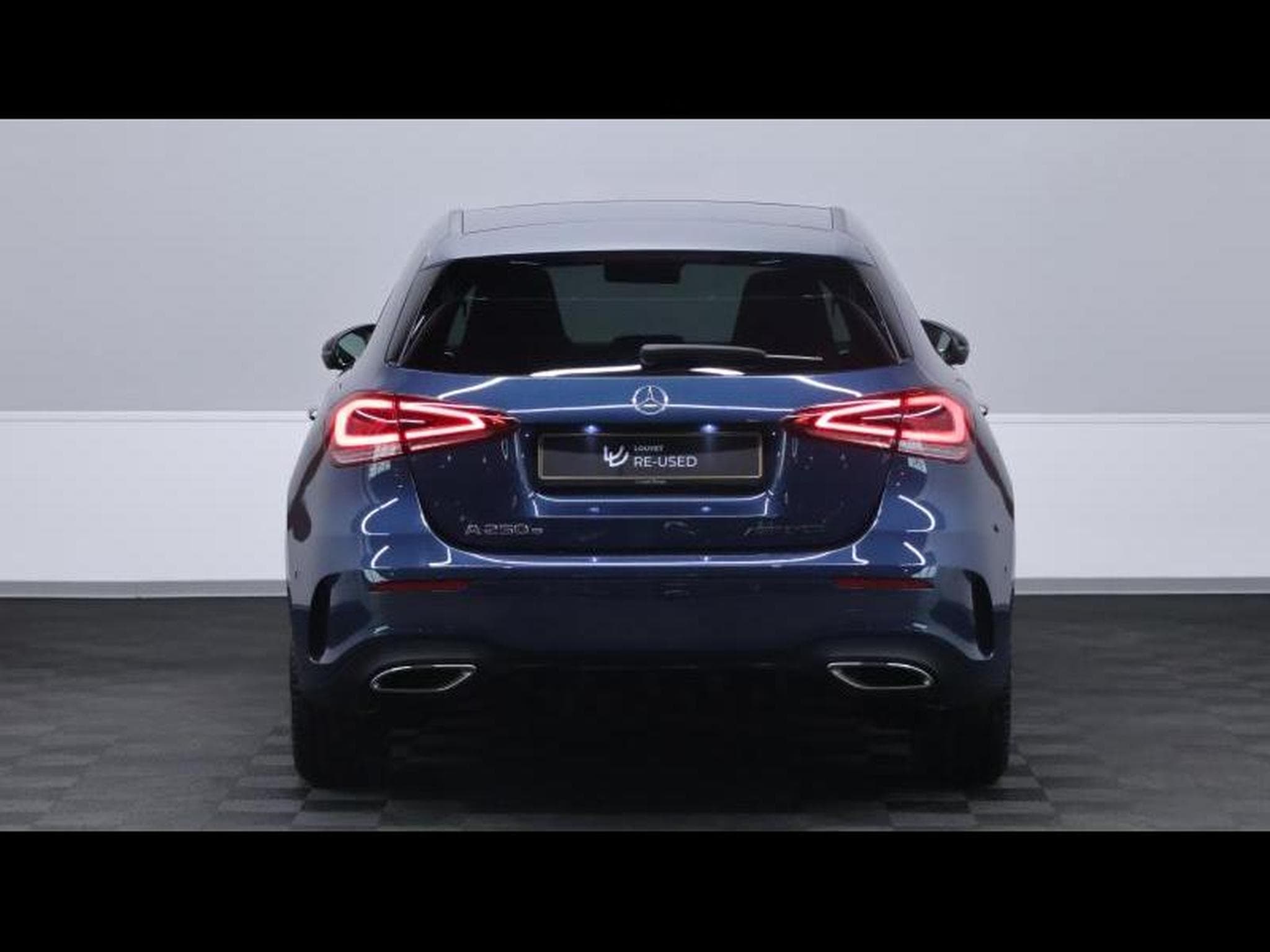 Mercedes A 250 e AMG Line 8G DCT (2022) - Photo 6
