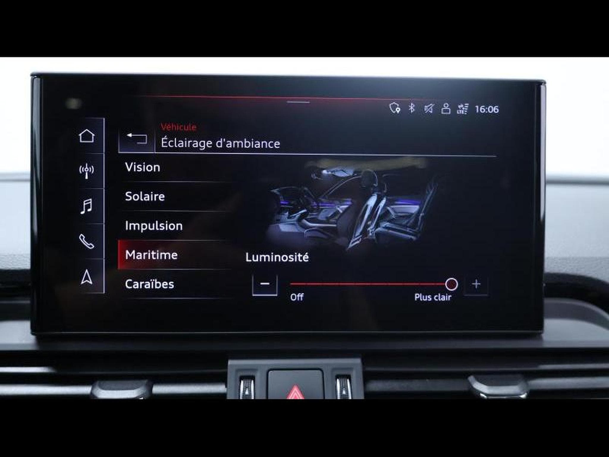 Audi SQ5 3.0 TDi 340 Quattro (2024) - Photo 22